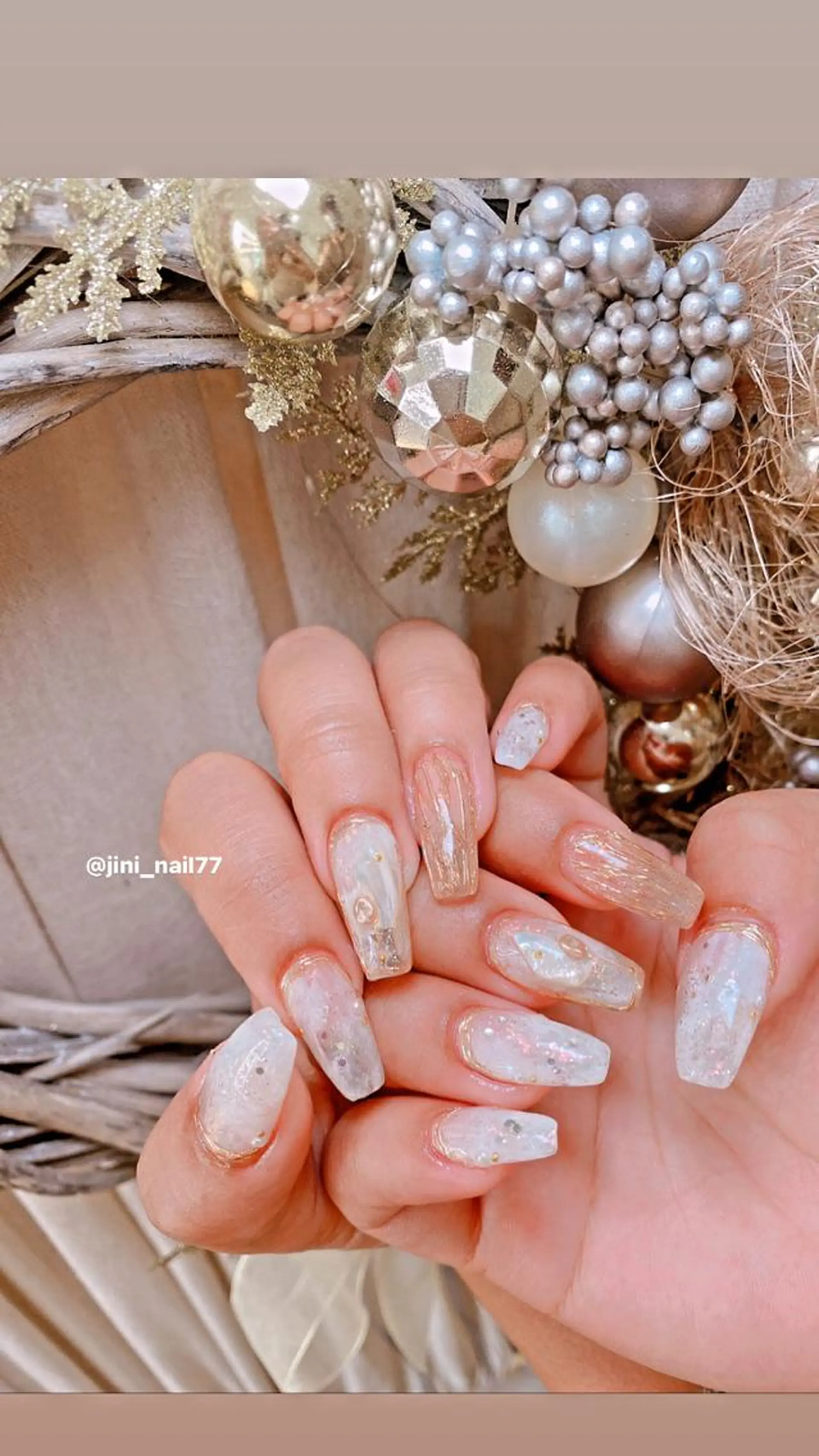 ネイル ハンドネイル JINI NAIL所属・ジニ ネイルのネイルデザイン