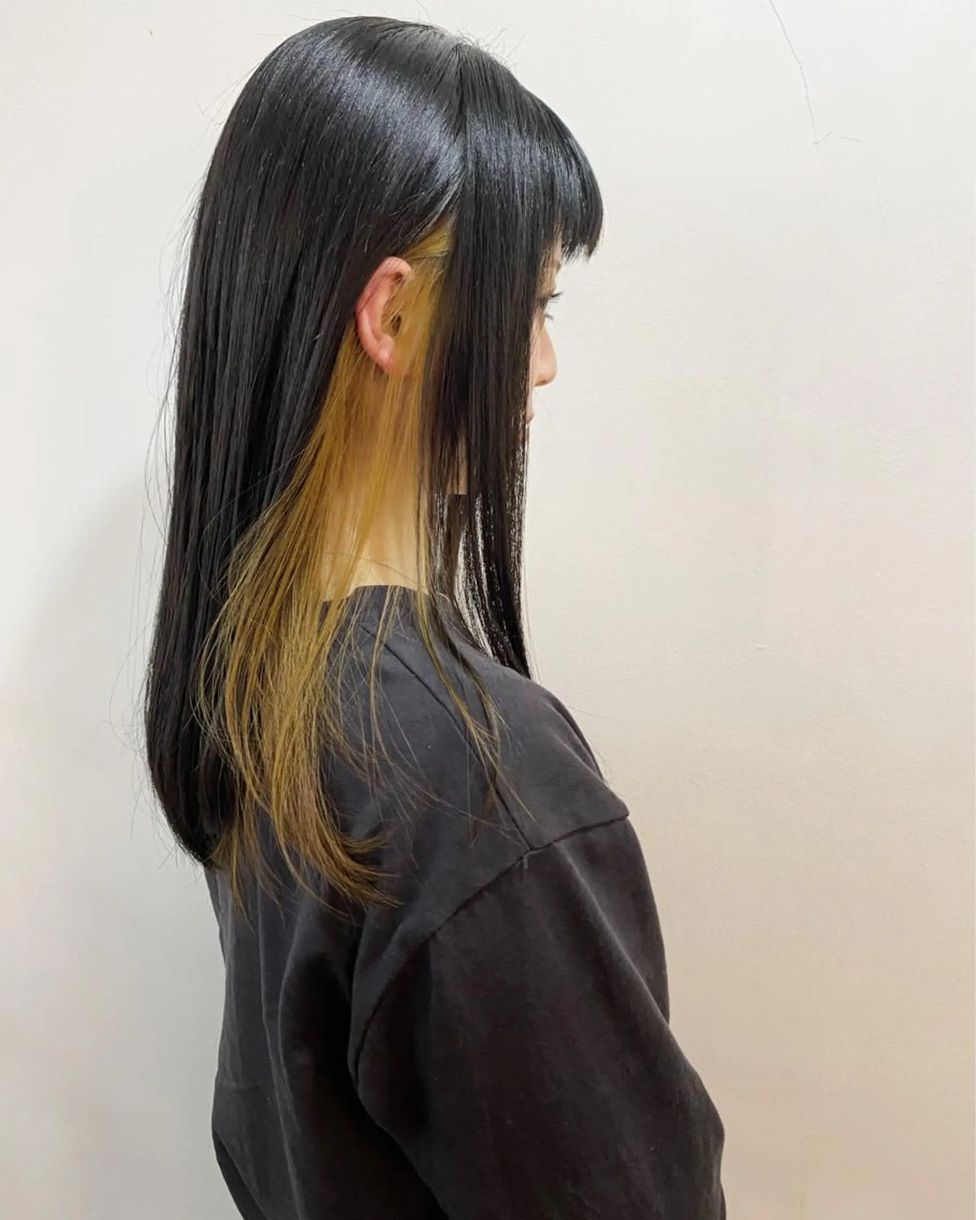 カラー インナーカラー カット ヘアカラー フラム所属・WATANABE MISAKIのヘアスタイル
