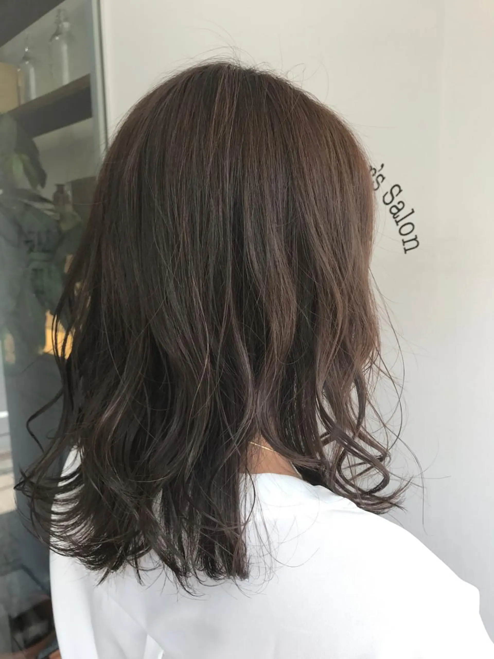 ミディアム カラー ベージュカラー ブリーチ ハイライトカラー ハイライト ひろせ かなのヘアスタイル