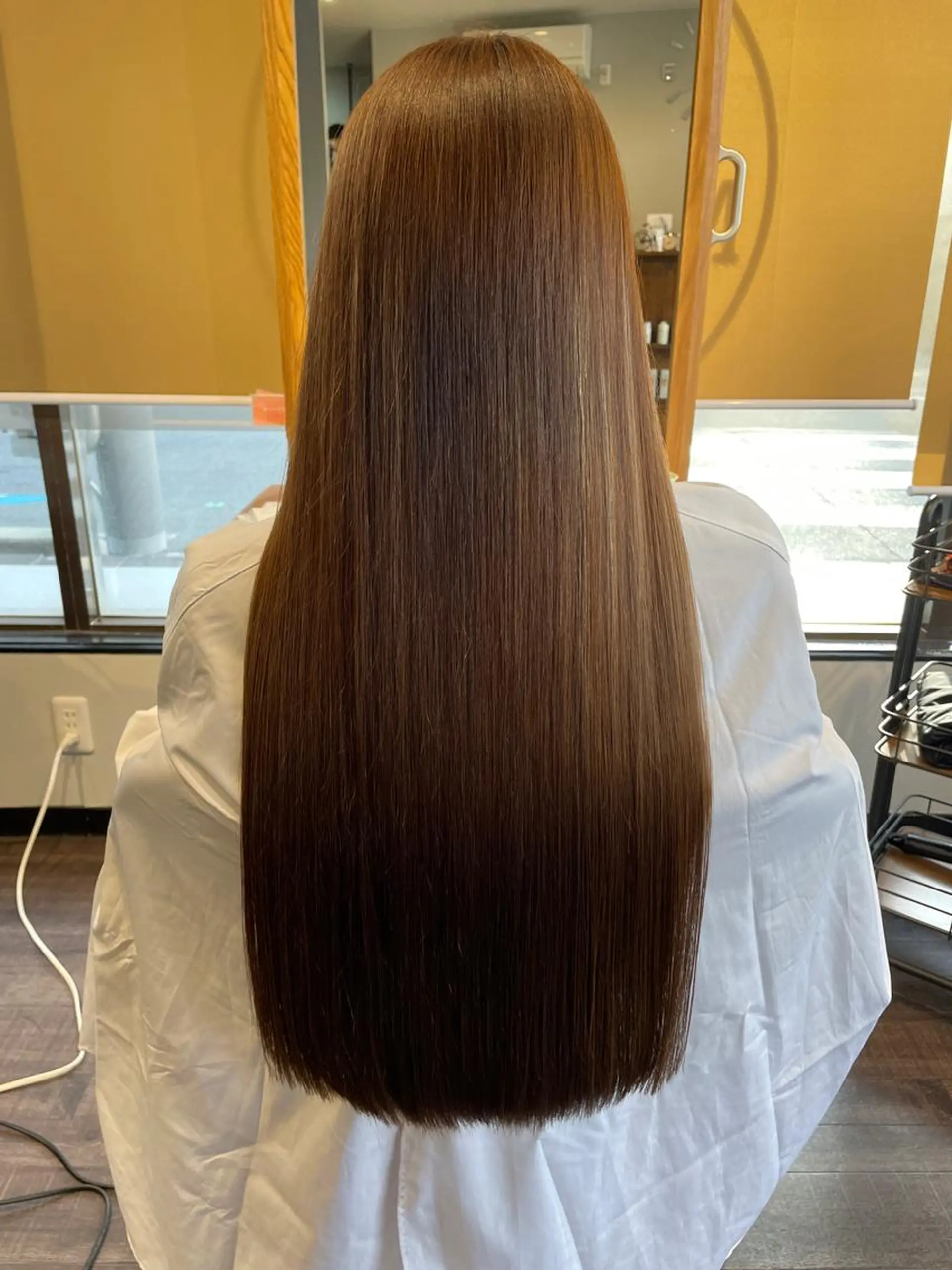 ロング カラー カット ヘアカラー トリートメント Mavie hair所属・髪質改善×潤艶カラー ⭐️岡田崇彰のヘアスタイル