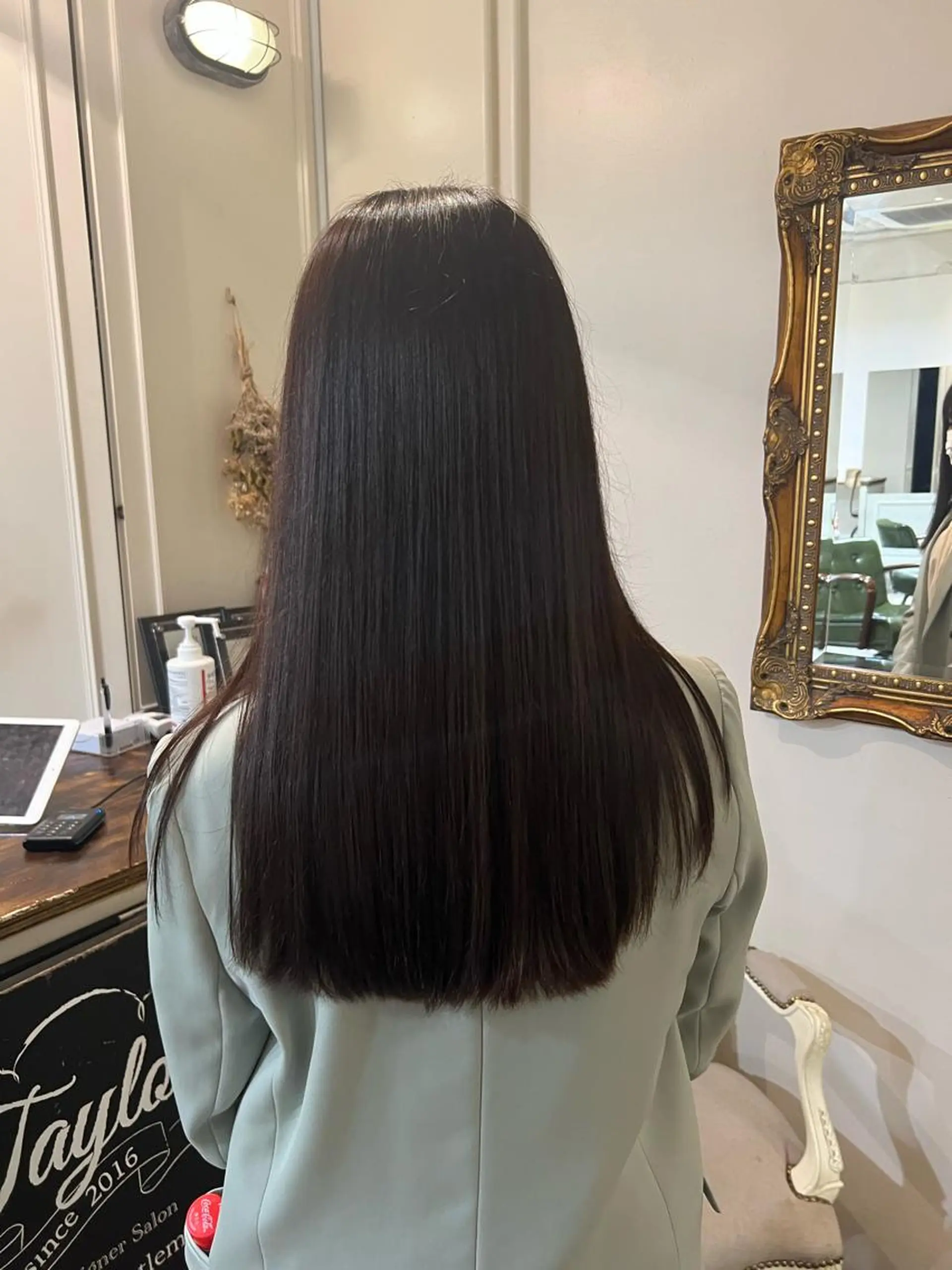 ロング オカベ ショウマのヘアスタイル