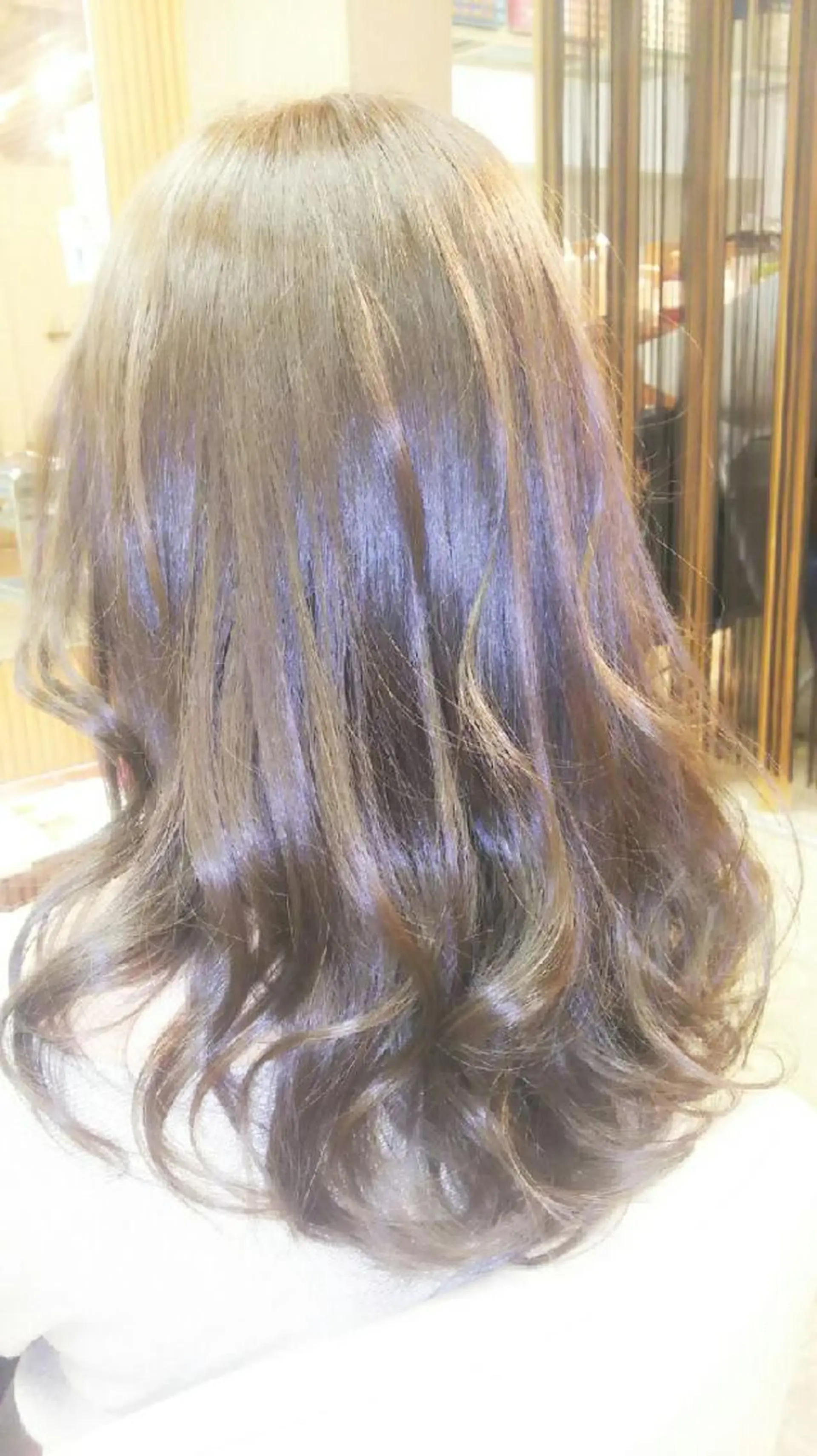 セミロング カラー 透明感カラー グレージュ 脇田 雄大のヘアスタイル