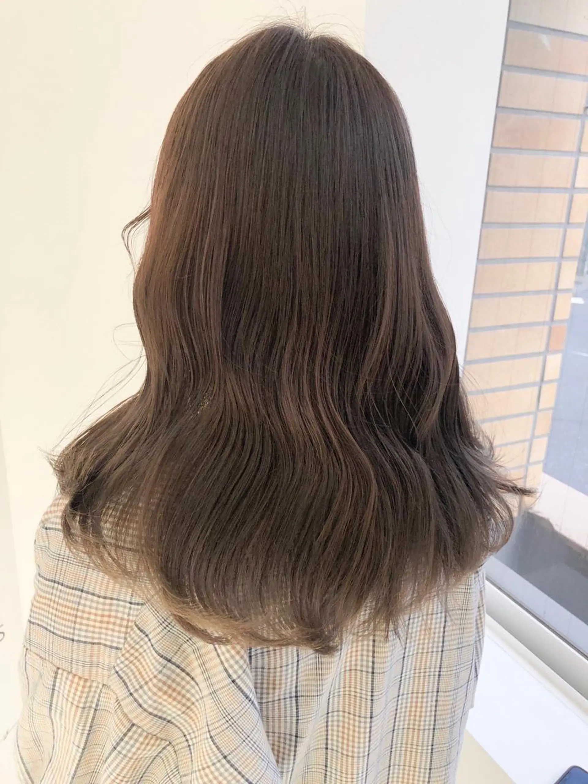 ロング ロング カット ヘアカラー 横山 莉奈のヘアスタイル