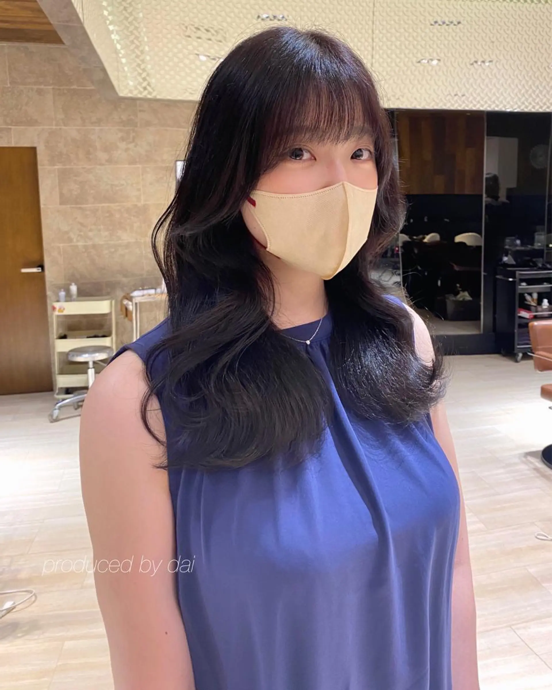 セミロング カラー レイヤー/顔周り /透明感🩶高橋大のヘアスタイル