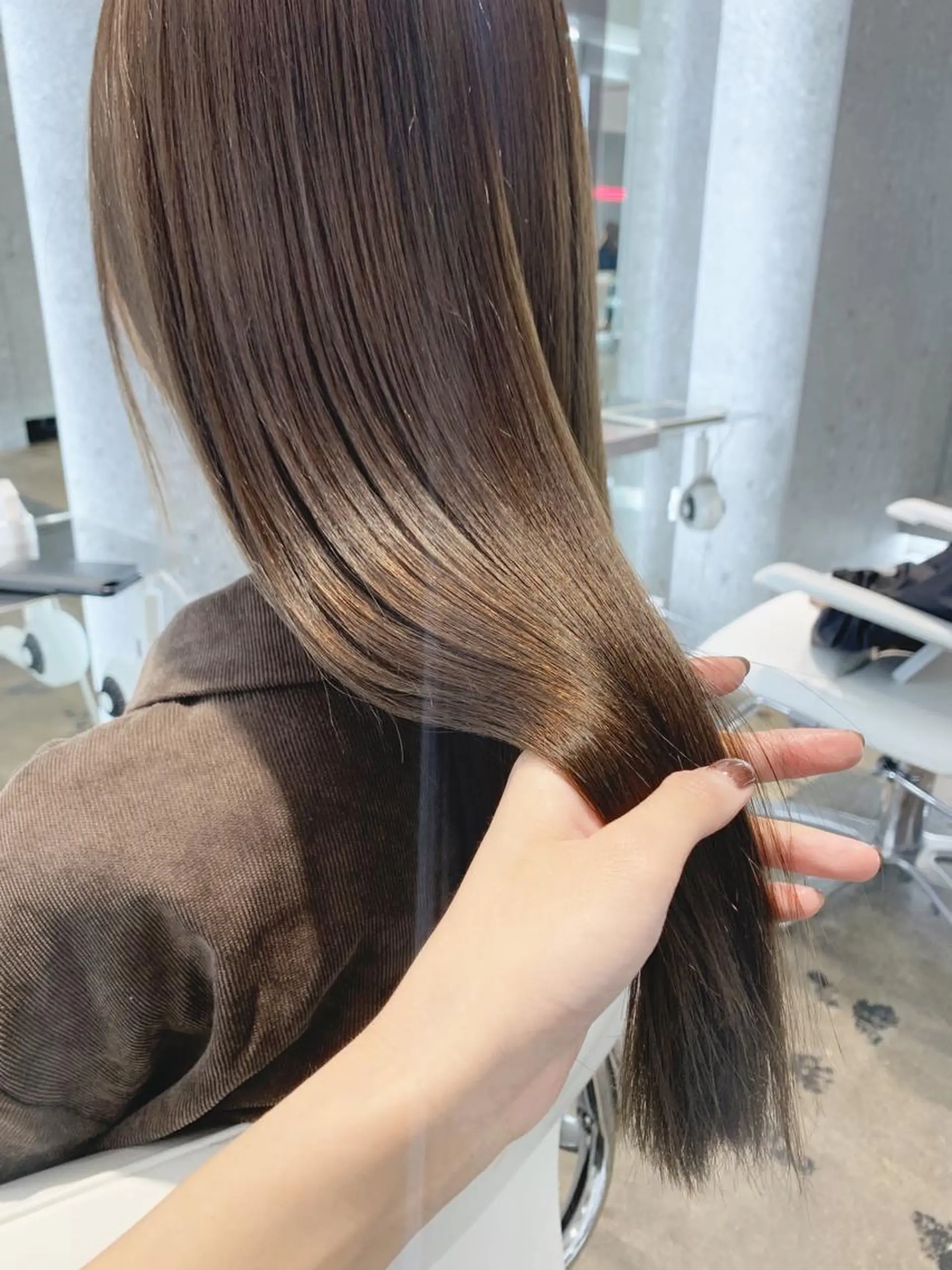 ロング カラー カット ヘアカラー トリートメント PHIDGE所属・山下 千明のヘアスタイル