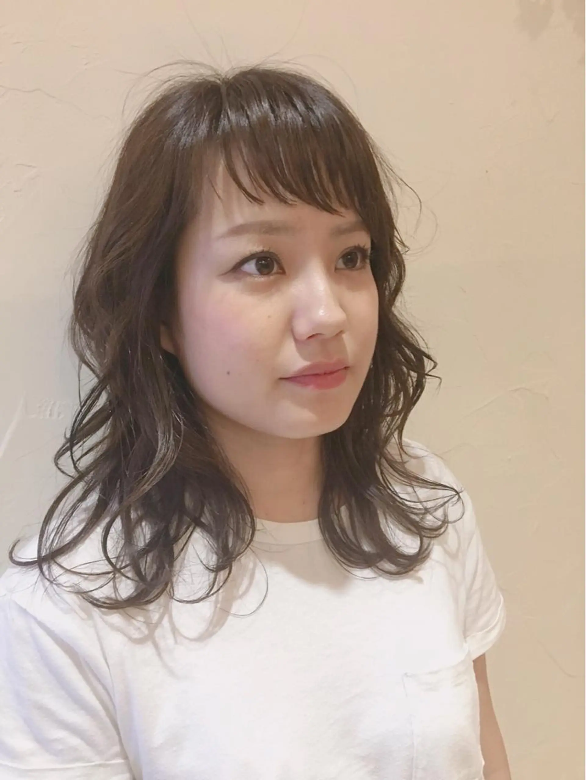 カラー シマダ アユミのヘアスタイル