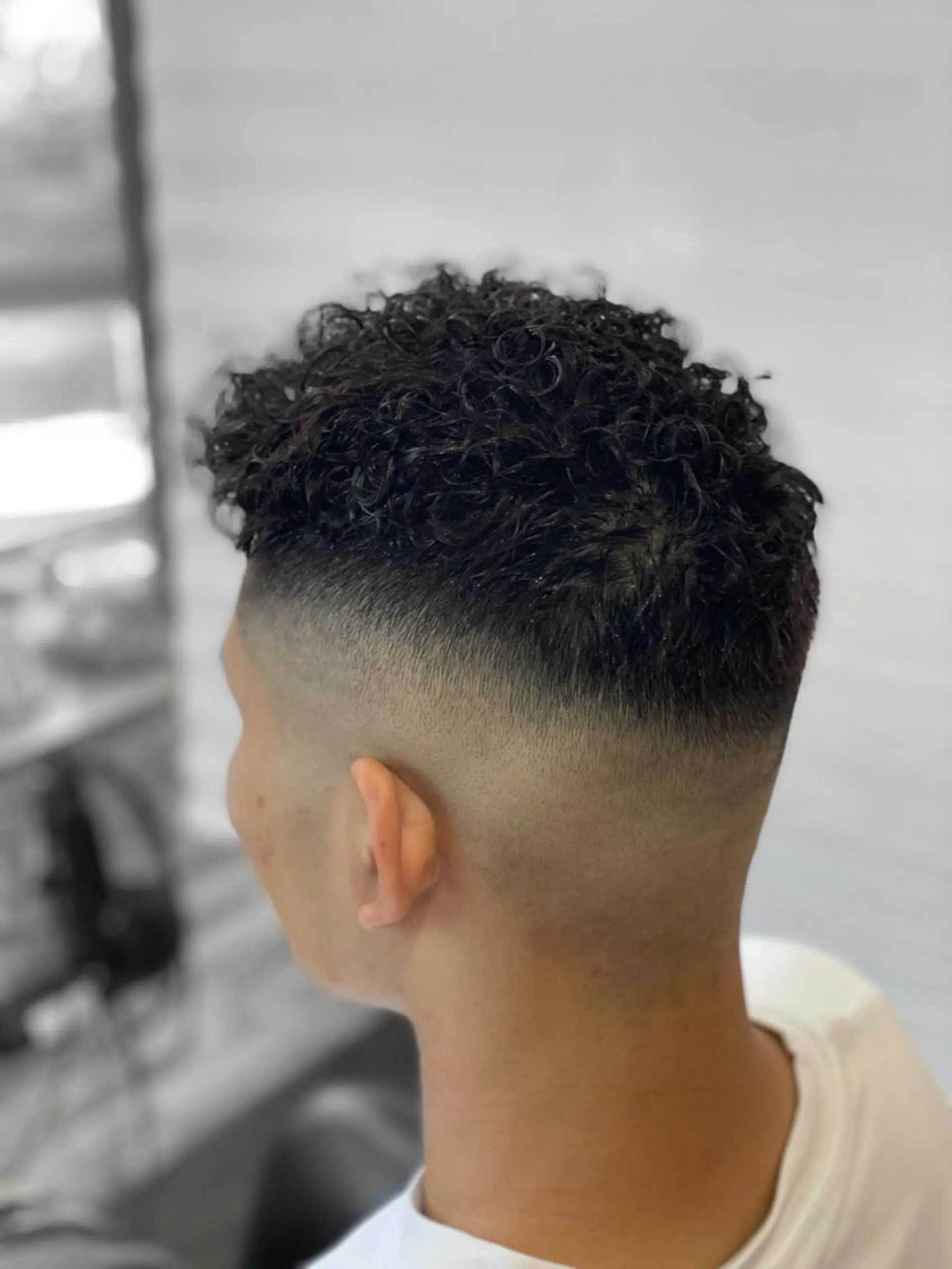 ショート メンズ フェードカット スキンフェード 🔥メンズ特化🔥 谷口力哉のヘアスタイル