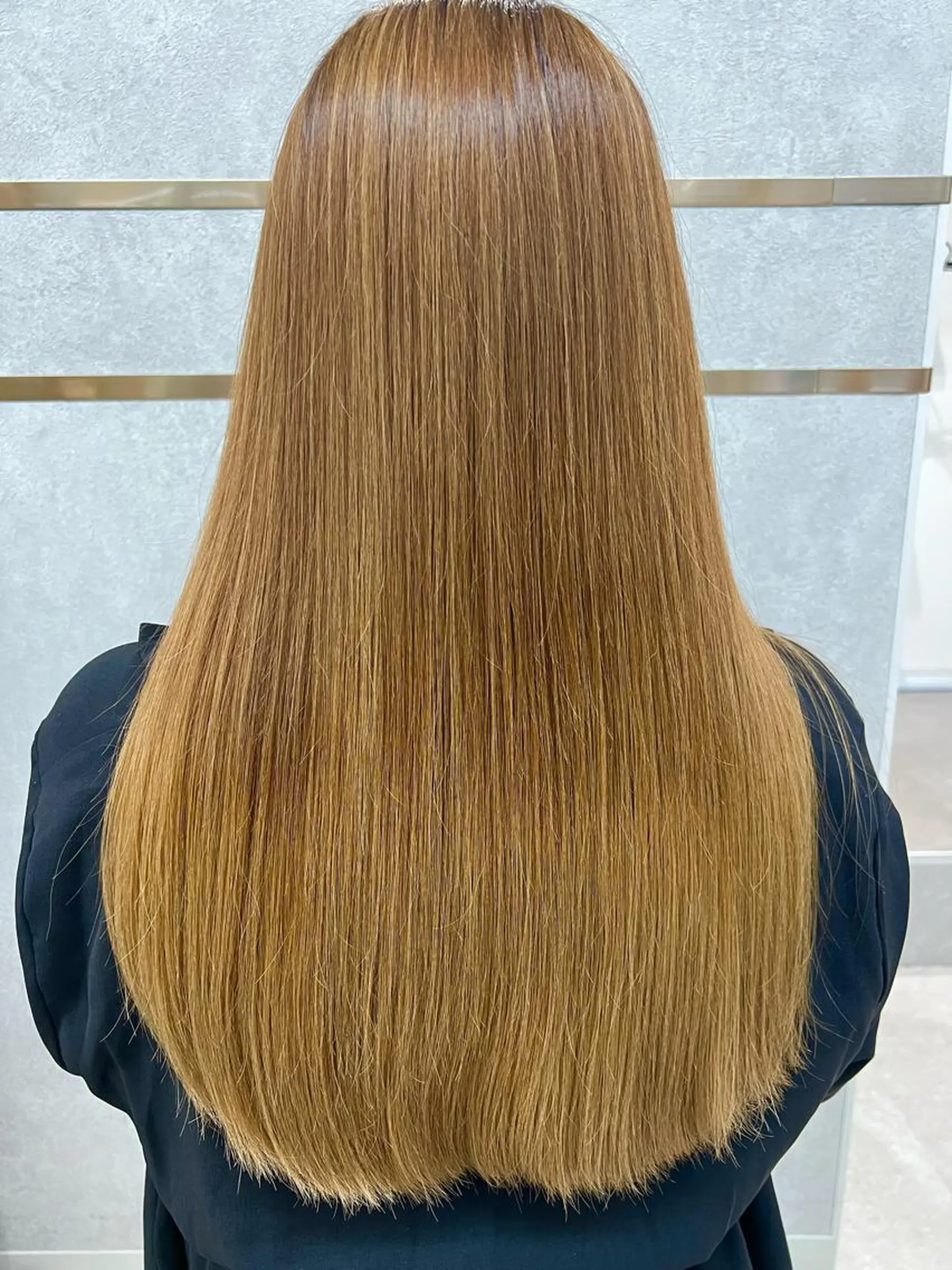 ロング カラー ベージュカラー ブリーチ AFLOAT/L 🍀Sachi🍀のヘアスタイル