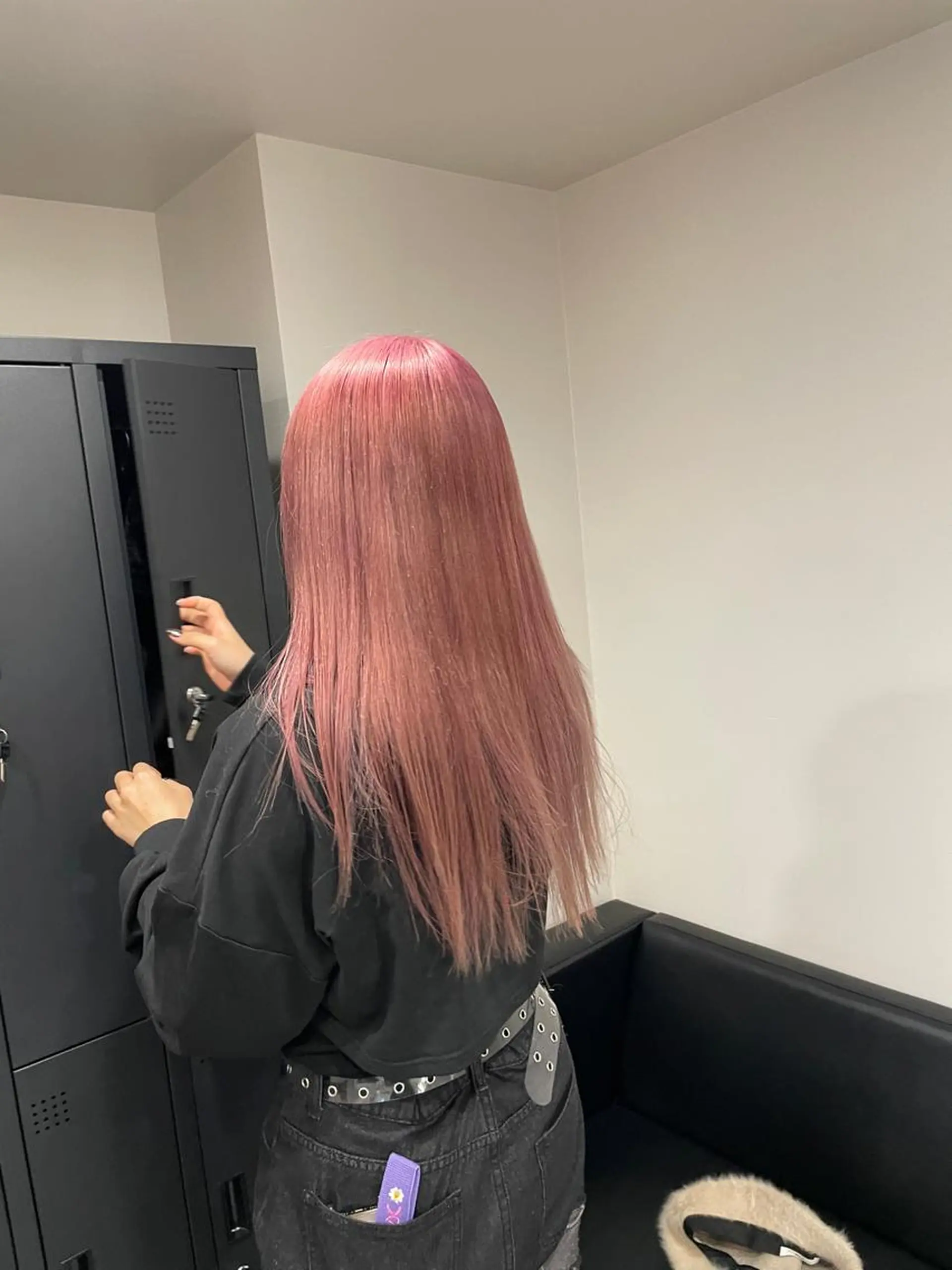 ロング カラー 切りっぱなしボブ レイヤー/縮毛矯正のヘアスタイル