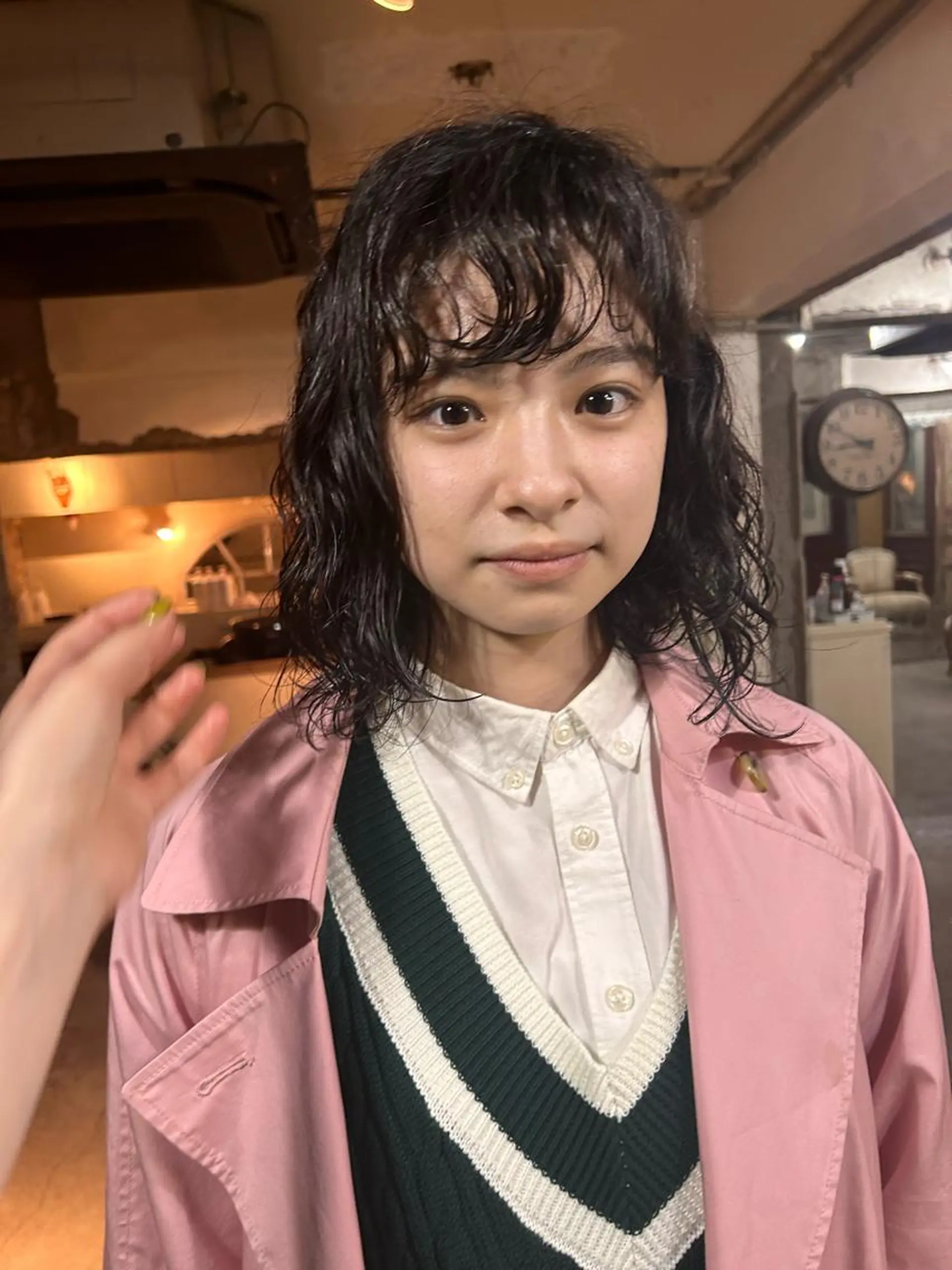 ミディアム パーマ ミディアムパーマ お任せヘア☘️☘️ 及川渚のヘアスタイル