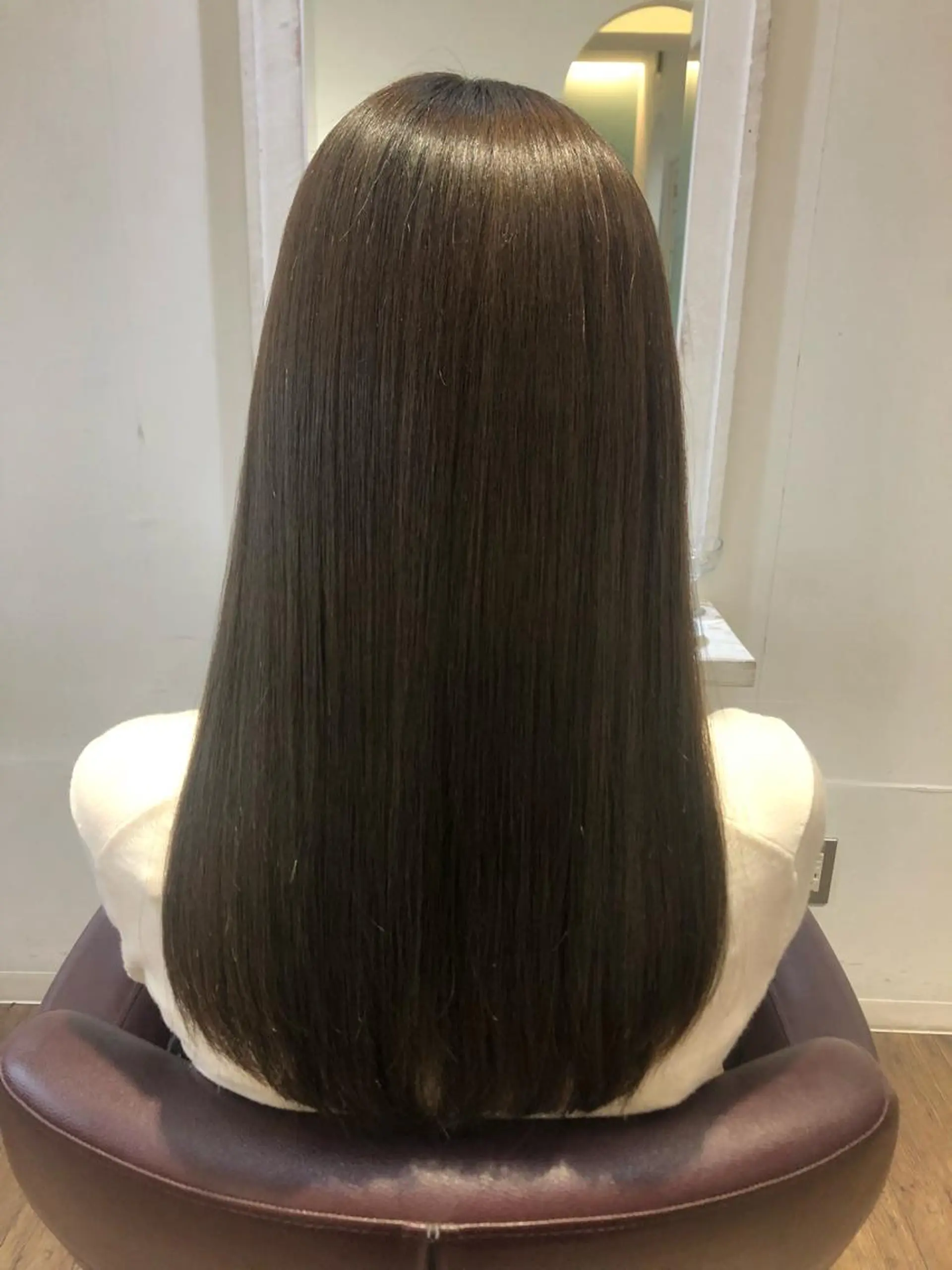 ロング カラー ブラウンカラー オリーブブラウン 横瀬 稀のヘアスタイル