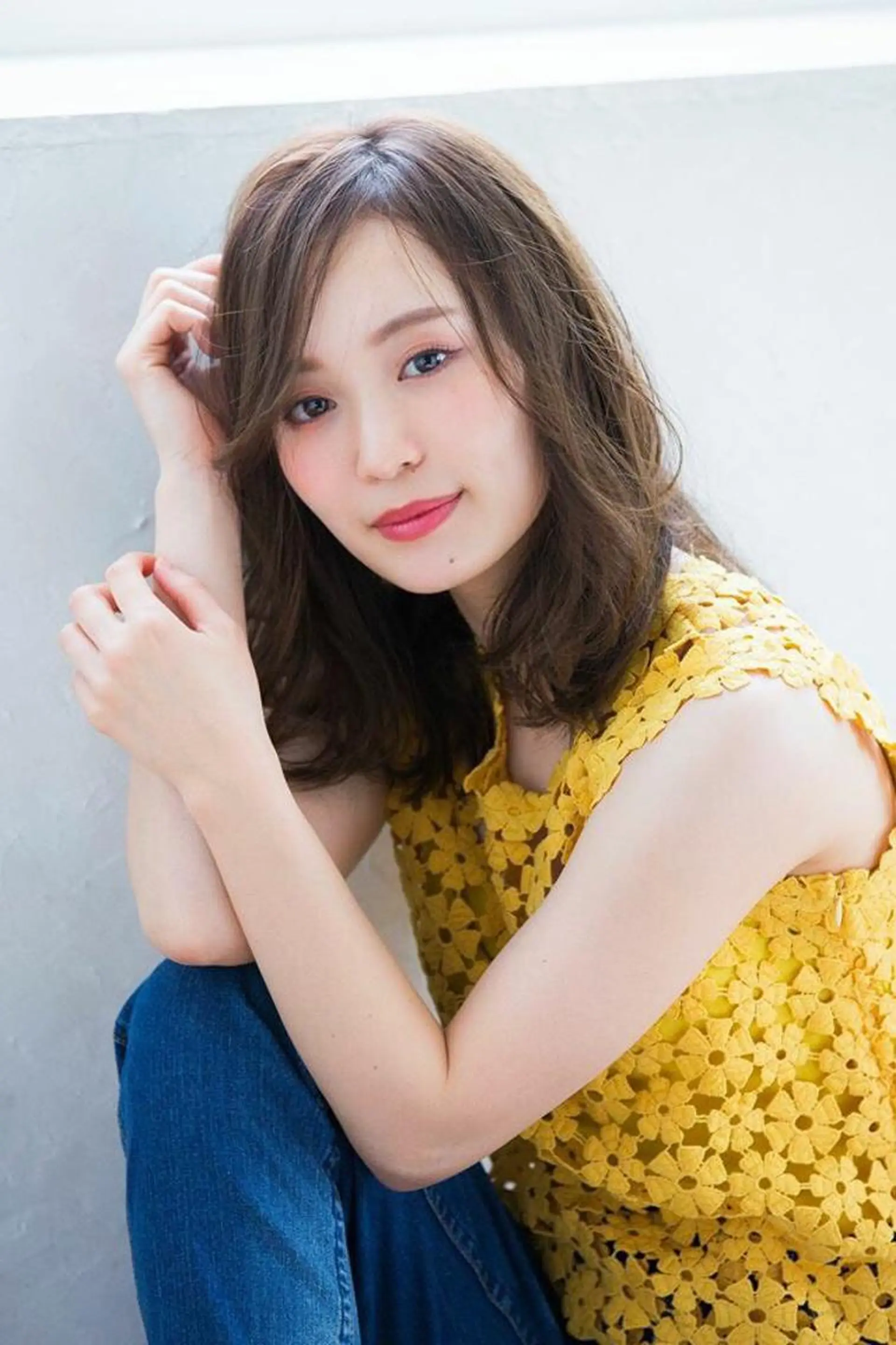 ミディアム カット ヘアカラー トリートメント 所渉/韓国レイヤー /ウルフカットのヘアスタイル