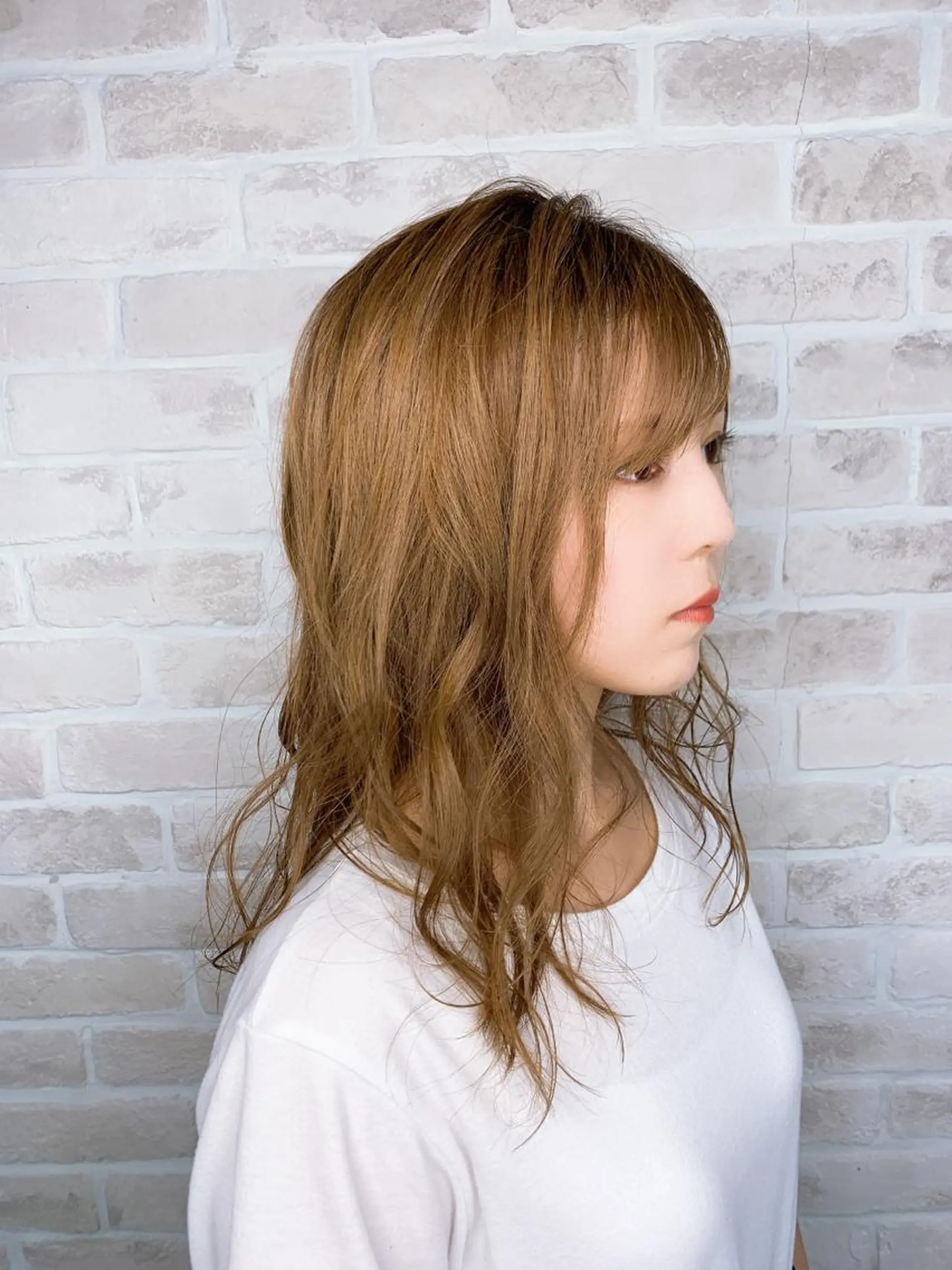 ミディアム カラー 今雪 聡美のヘアスタイル