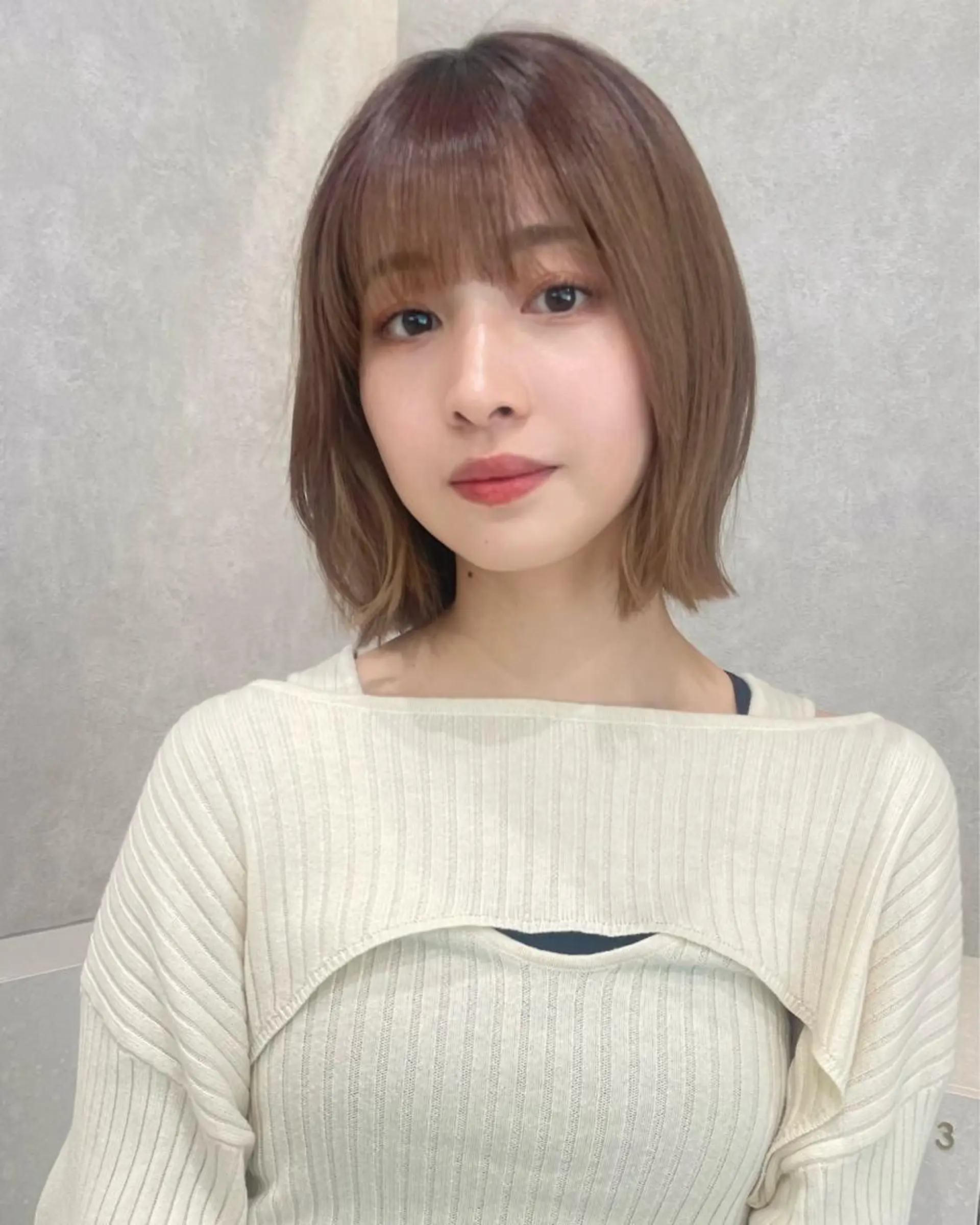 ショート 三鷹で1番ショート ボブをカットする新谷のヘアスタイル