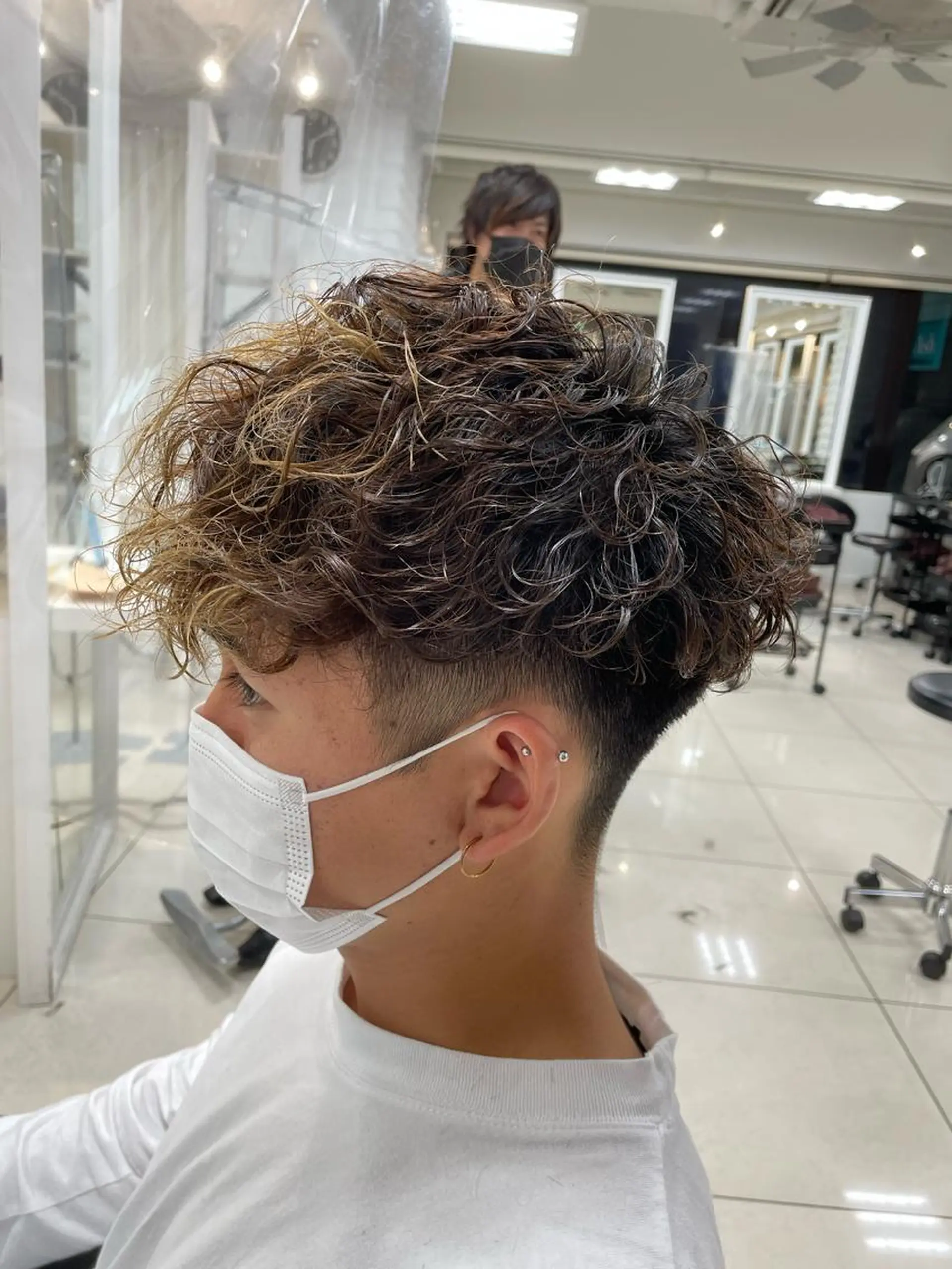 ショート カット パーマ トリートメント フェザーパーマ職人 🪶ryosukeのヘアスタイル
