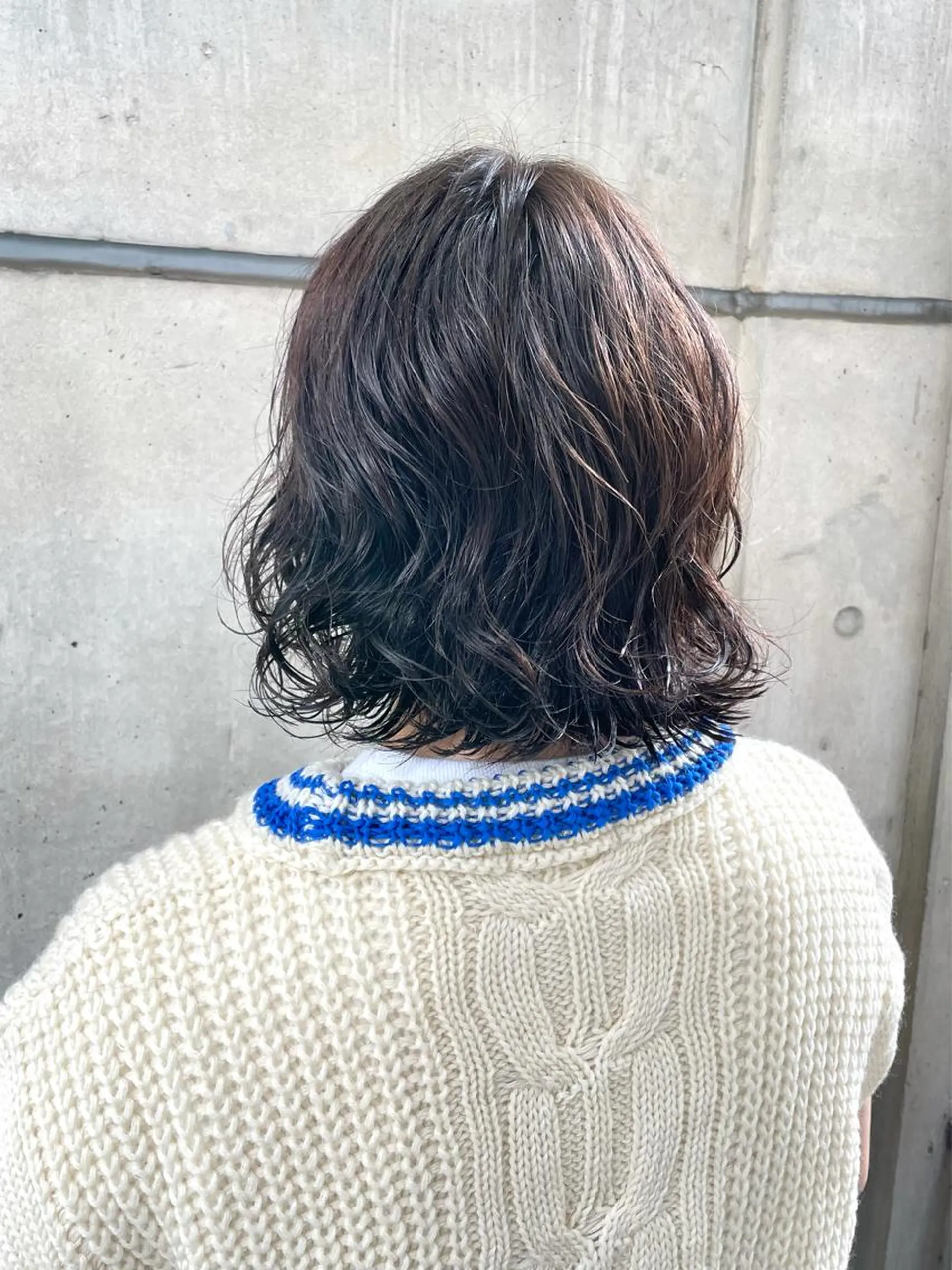 ミディアム パーマ ミディアムパーマ ボブ くせ毛 ハイライト ウルフカット カット パーマ トリートメント 銀座No.1髪質改善 縮毛矯正/本木のヘアスタイル