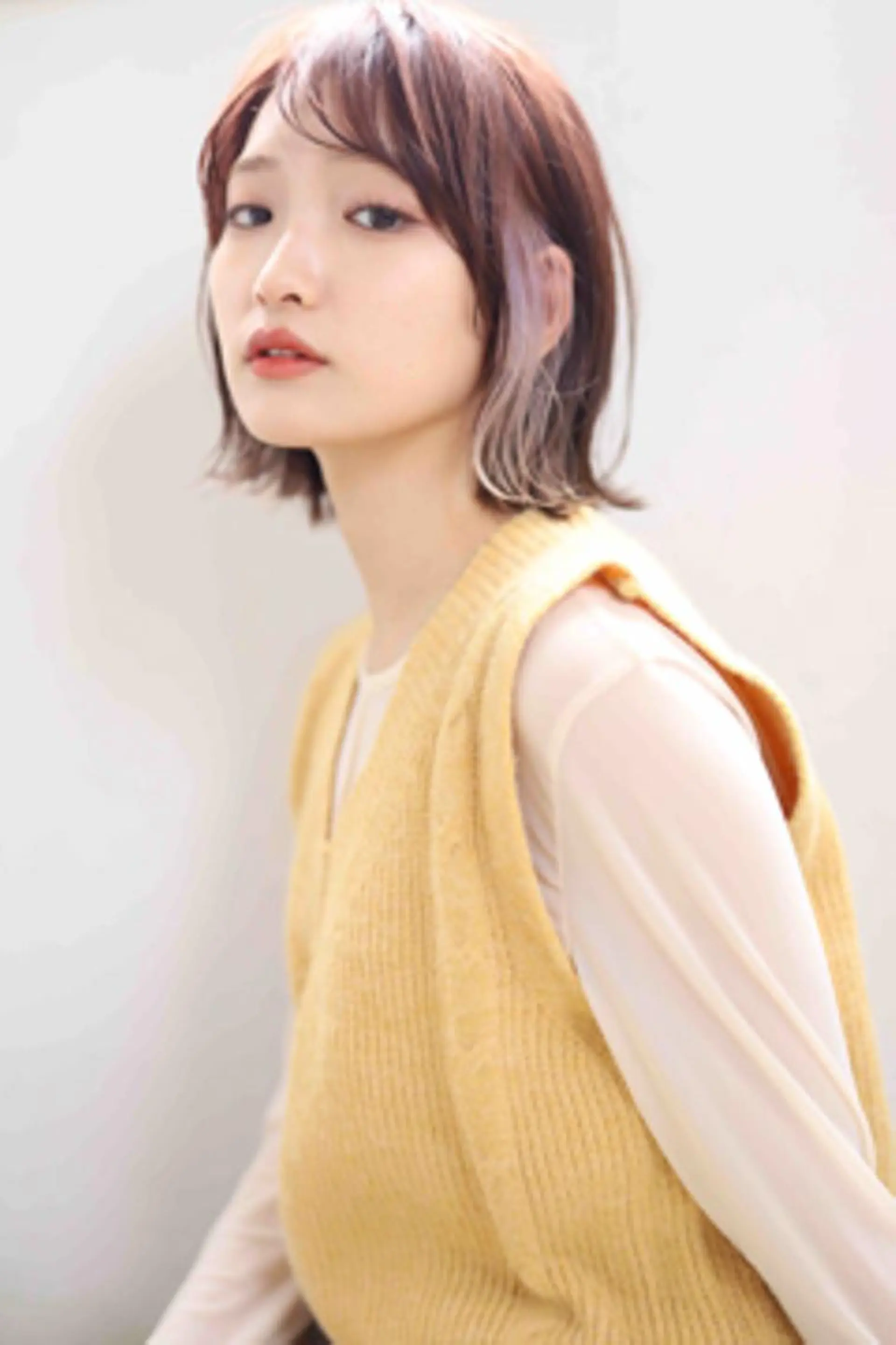 ショート カラー ボブ くびれヘア 小顔カット 桶田光俊 髪質改善個室サロンのヘアスタイル