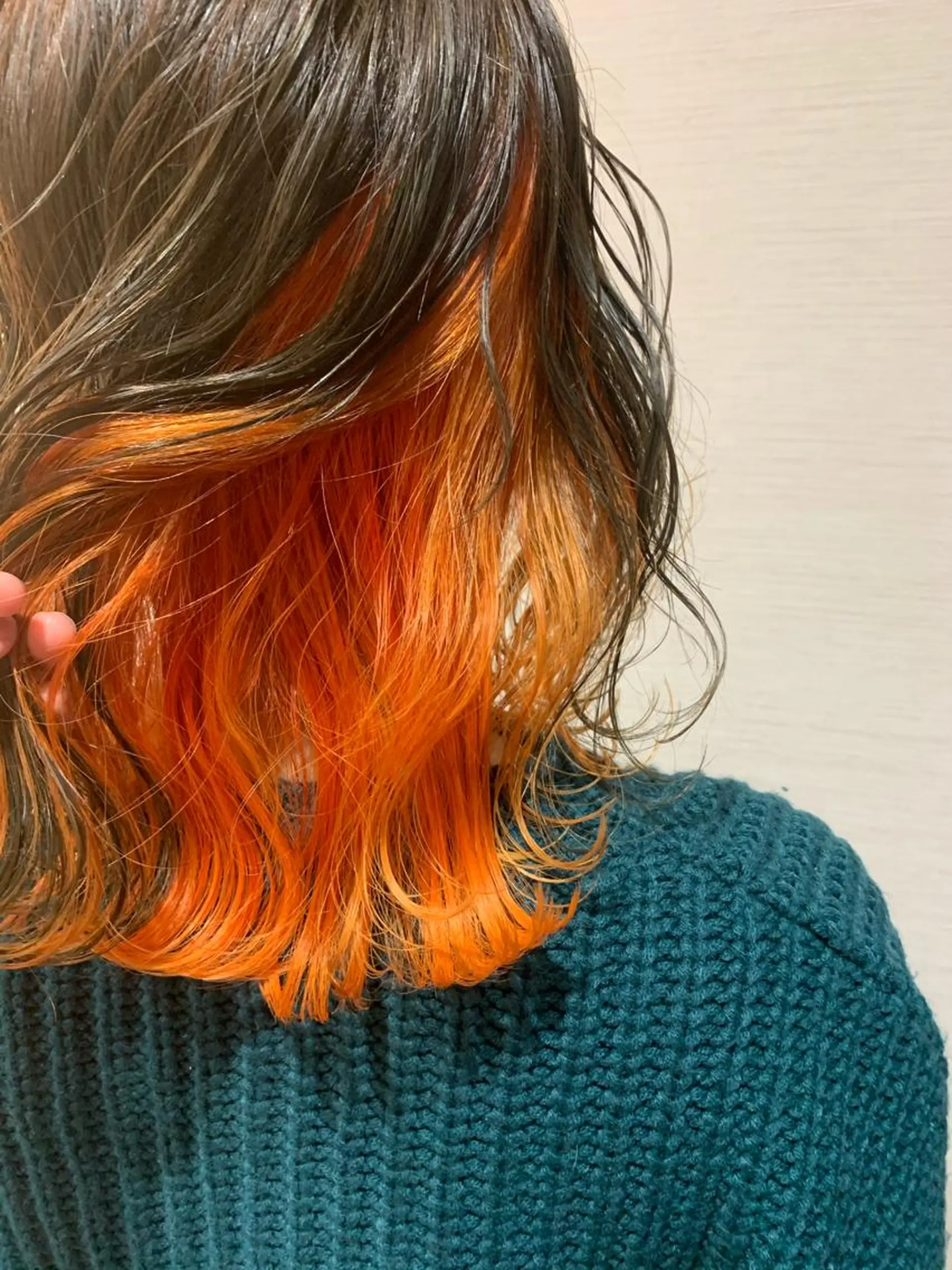 ミディアム カラー 蓮見  友里のヘアスタイル