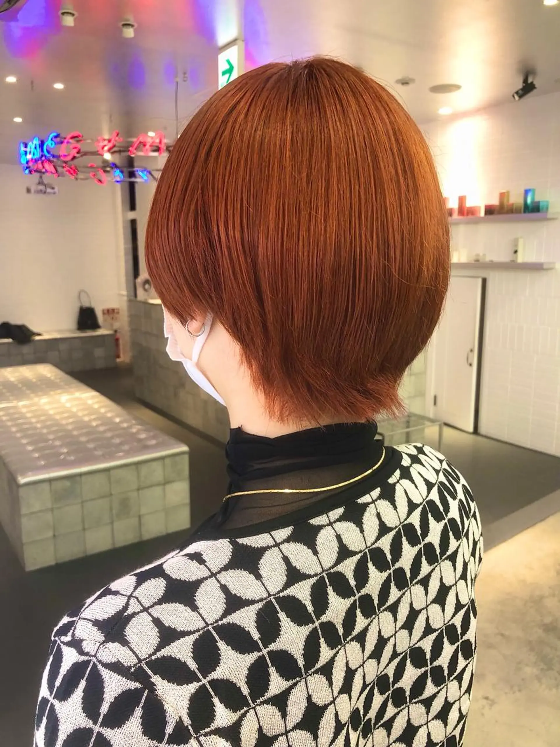 ロング カラー オレンジ ヘアカラー トリートメント 🥣ミコト/レイヤー 韓国ハイトーン🥣のヘアスタイル