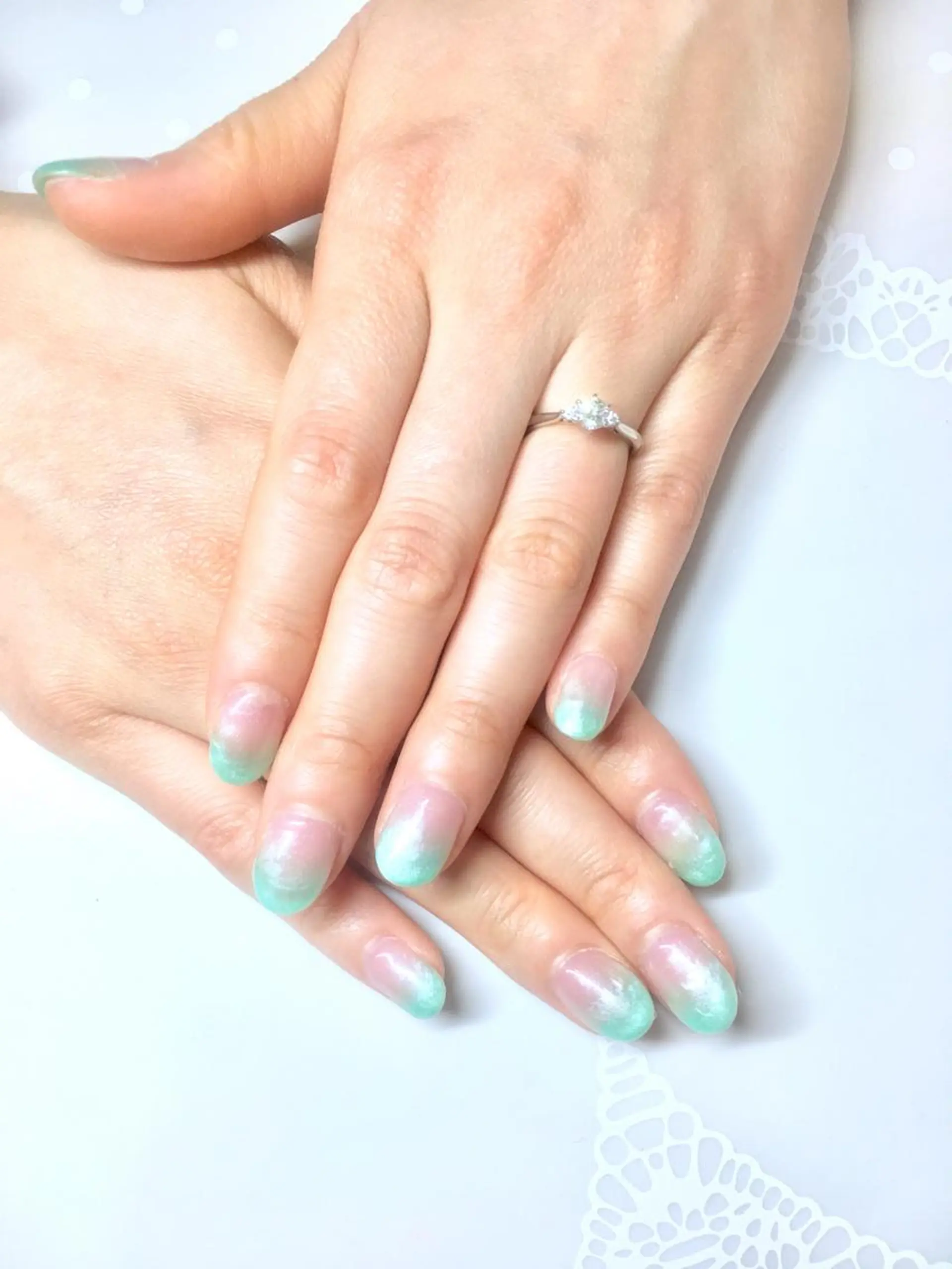 ネイル 新宿ネイルサロン ジェミディローサのネイルデザイン