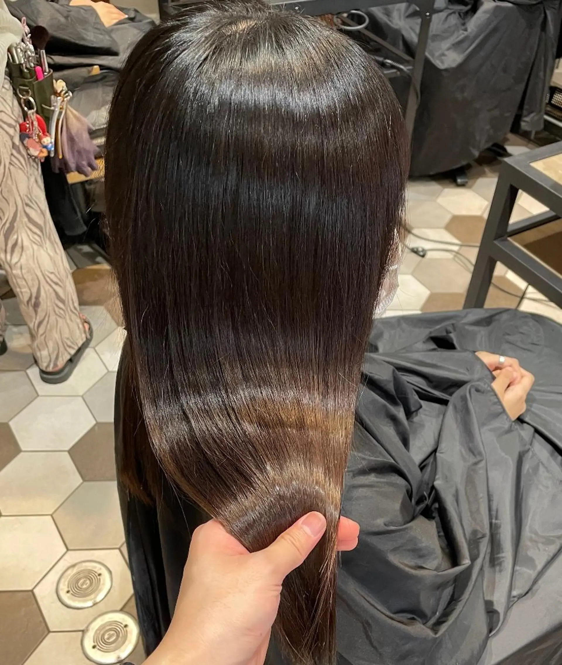 ロング カラー イルミナカラー 髪質改善 縮毛矯正 カット ヘアカラー 縮毛矯正 トリートメント 縞田 健一のヘアスタイル