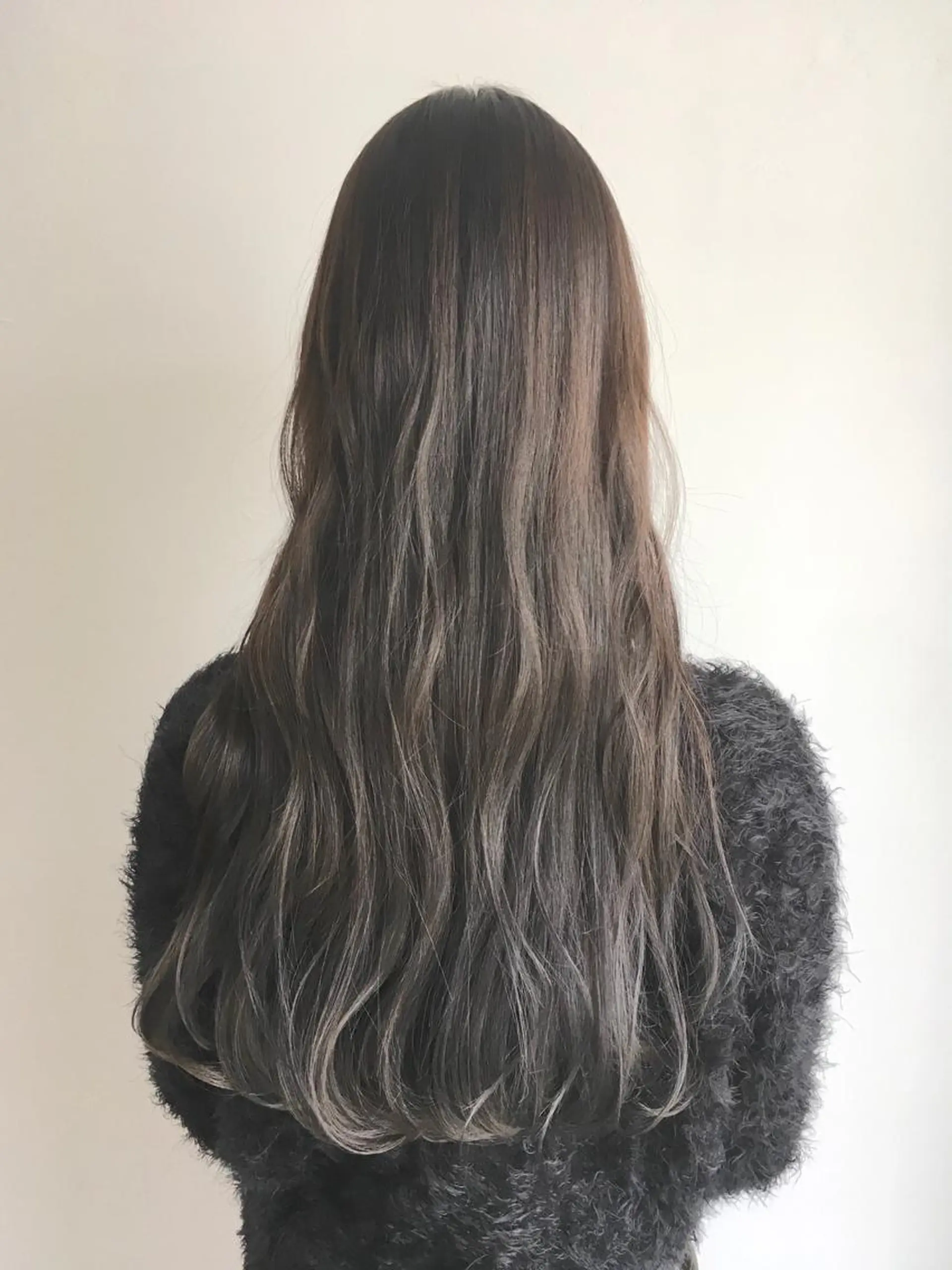 ロング カラー グレージュ ヘアカラー トリートメント ヘアセット yoshi ☆のヘアスタイル