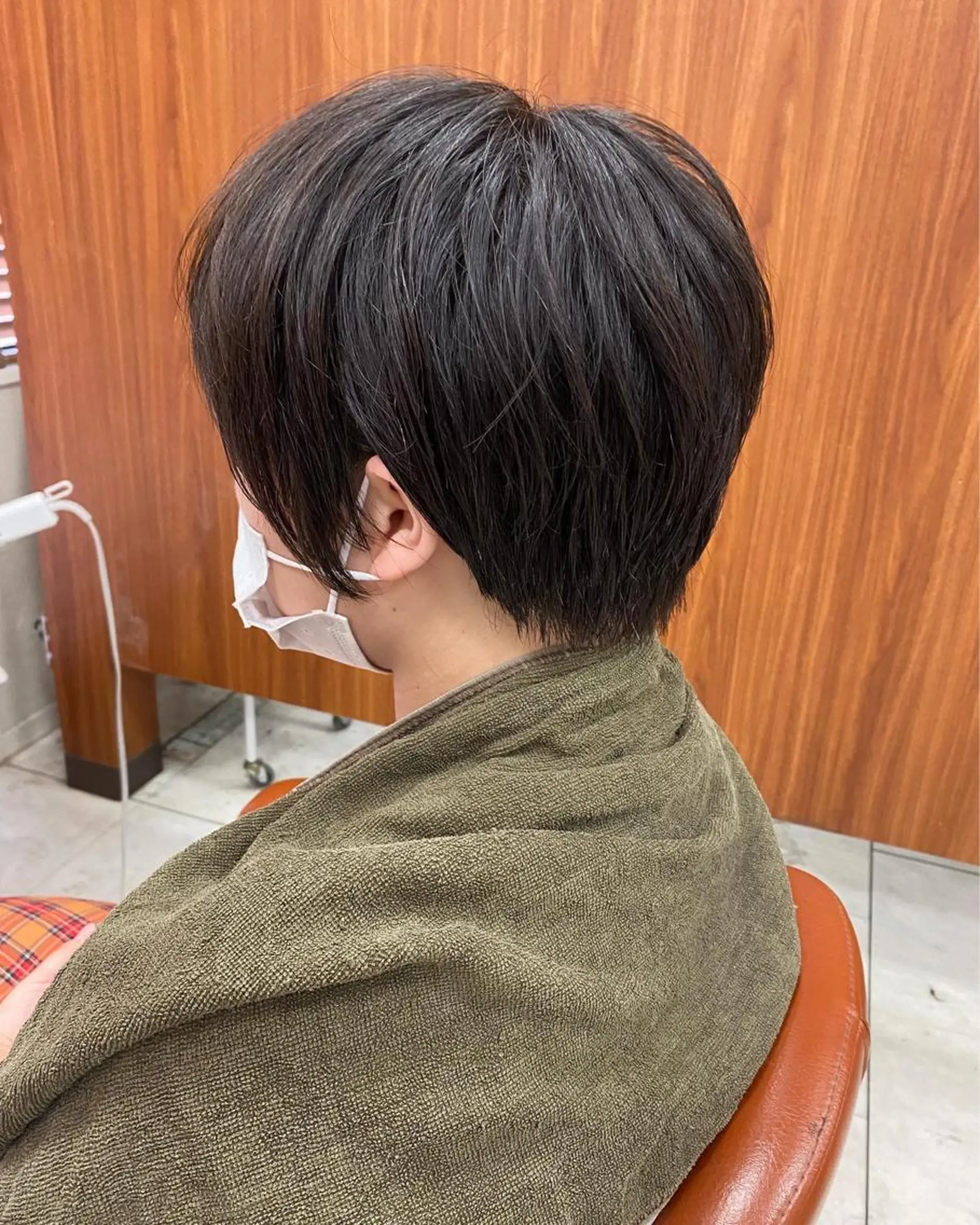 ショート 大輪 日向子のヘアスタイル