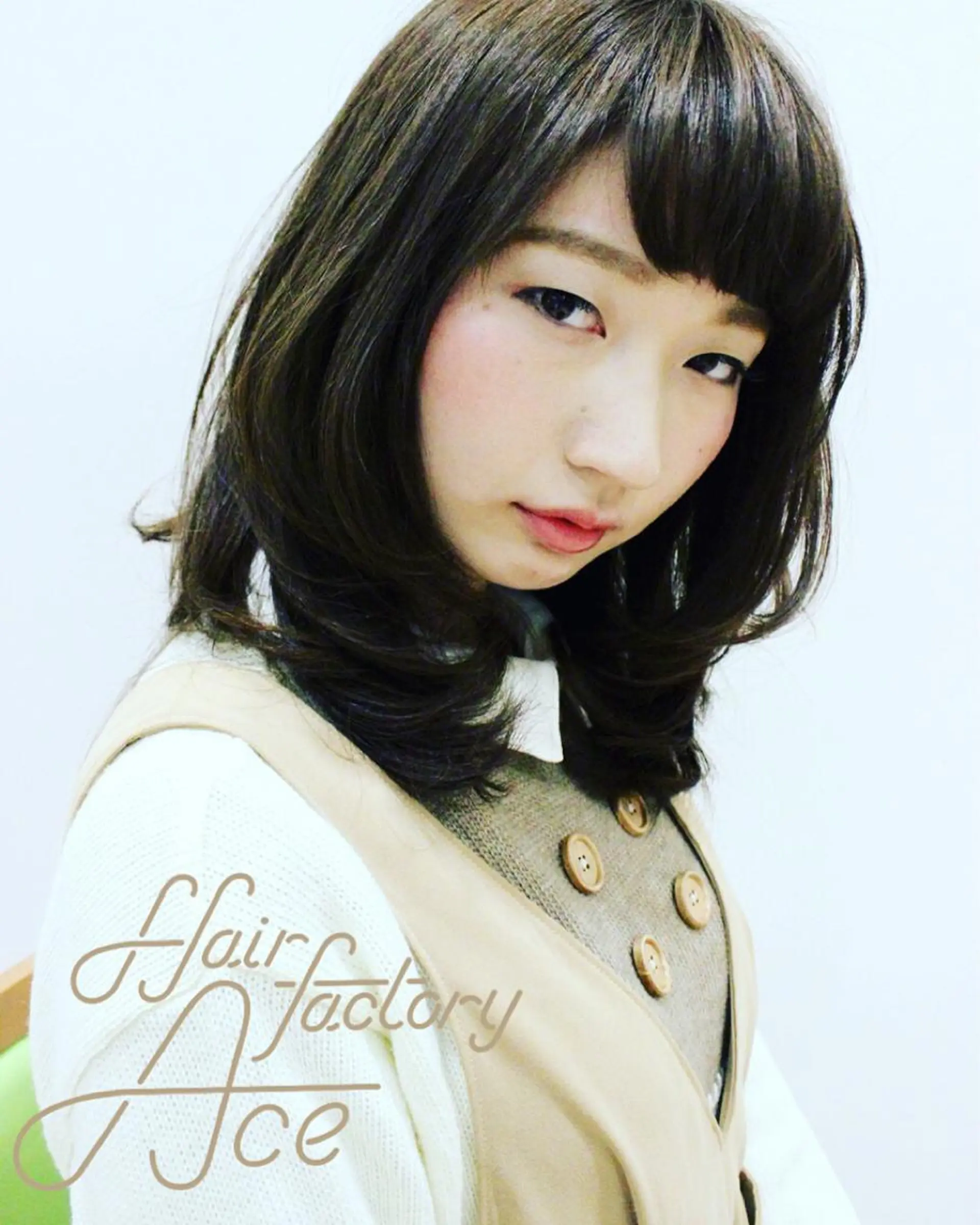 ミディアム カラー 所渉/韓国レイヤー /ウルフカットのヘアスタイル