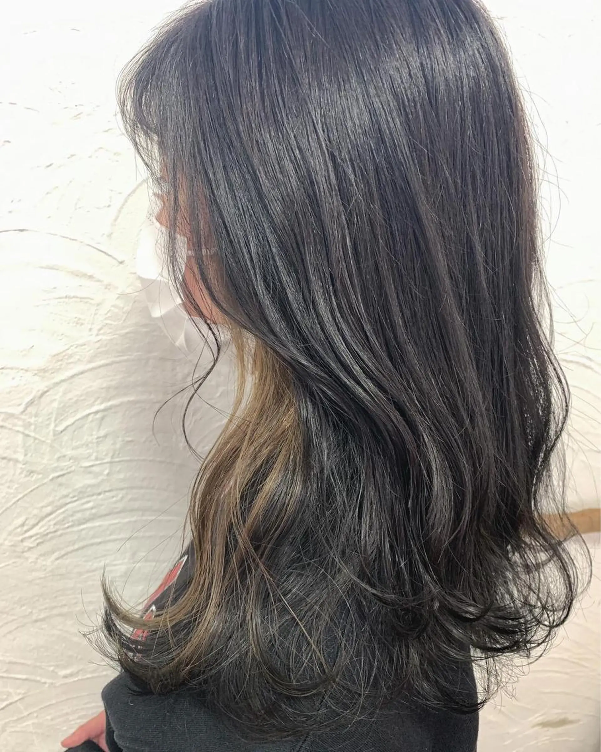 セミロング カラー ヘアアレンジ イヤリングカラー カット ヘアカラー トリートメント 菅野 愛のヘアスタイル