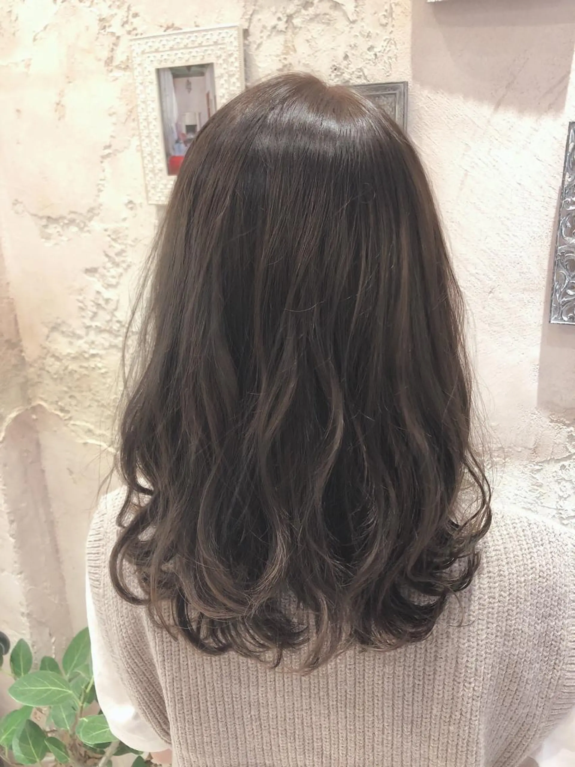 ミディアム 似合わせカット カット ヘアカラー トリートメント 代表山口ひな 髪質改善のプロのヘアスタイル