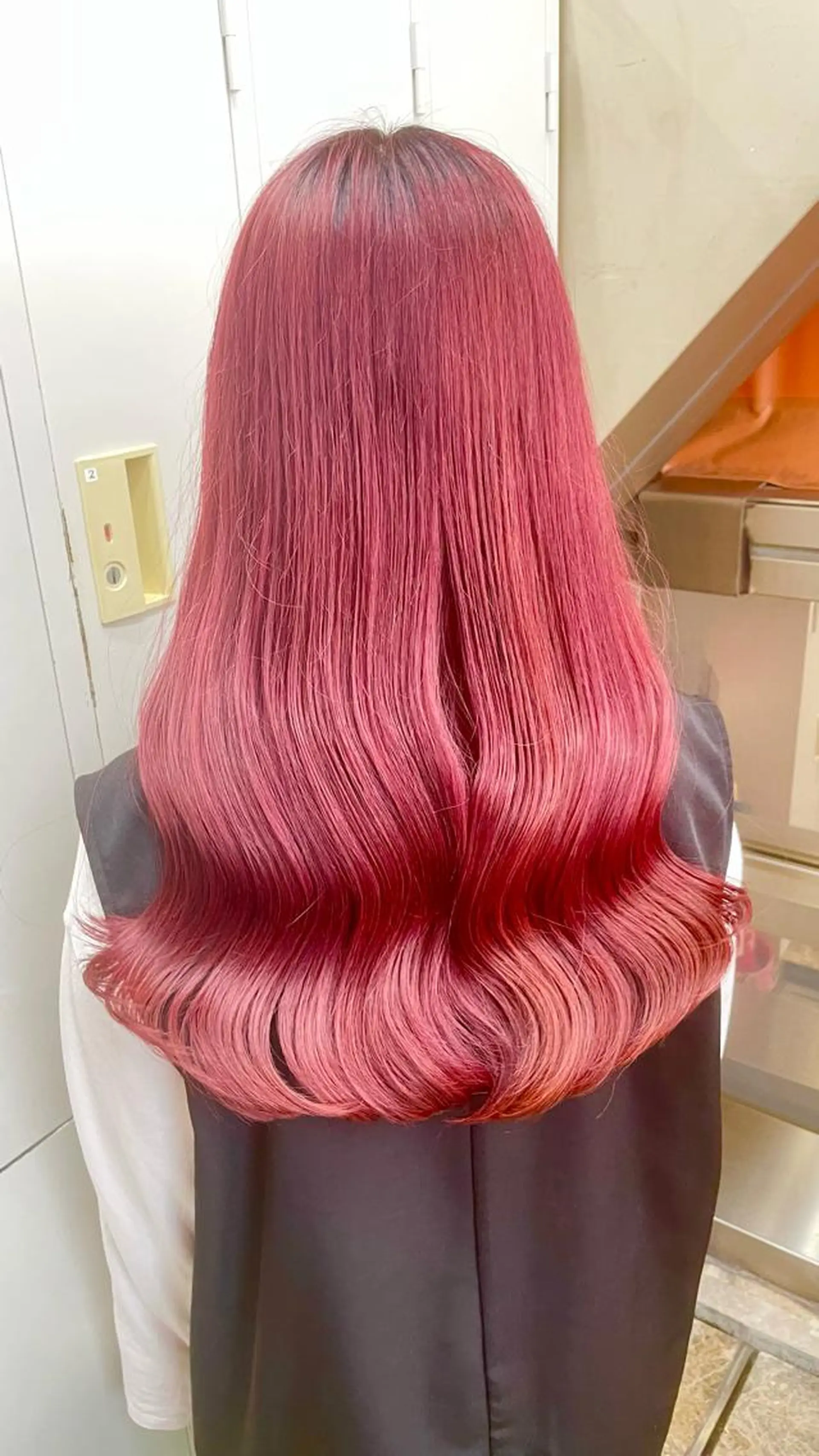 ロング カラー Blanche by artina川崎店所属・ゆう🫧 透明感/ハイトーンのヘアスタイル