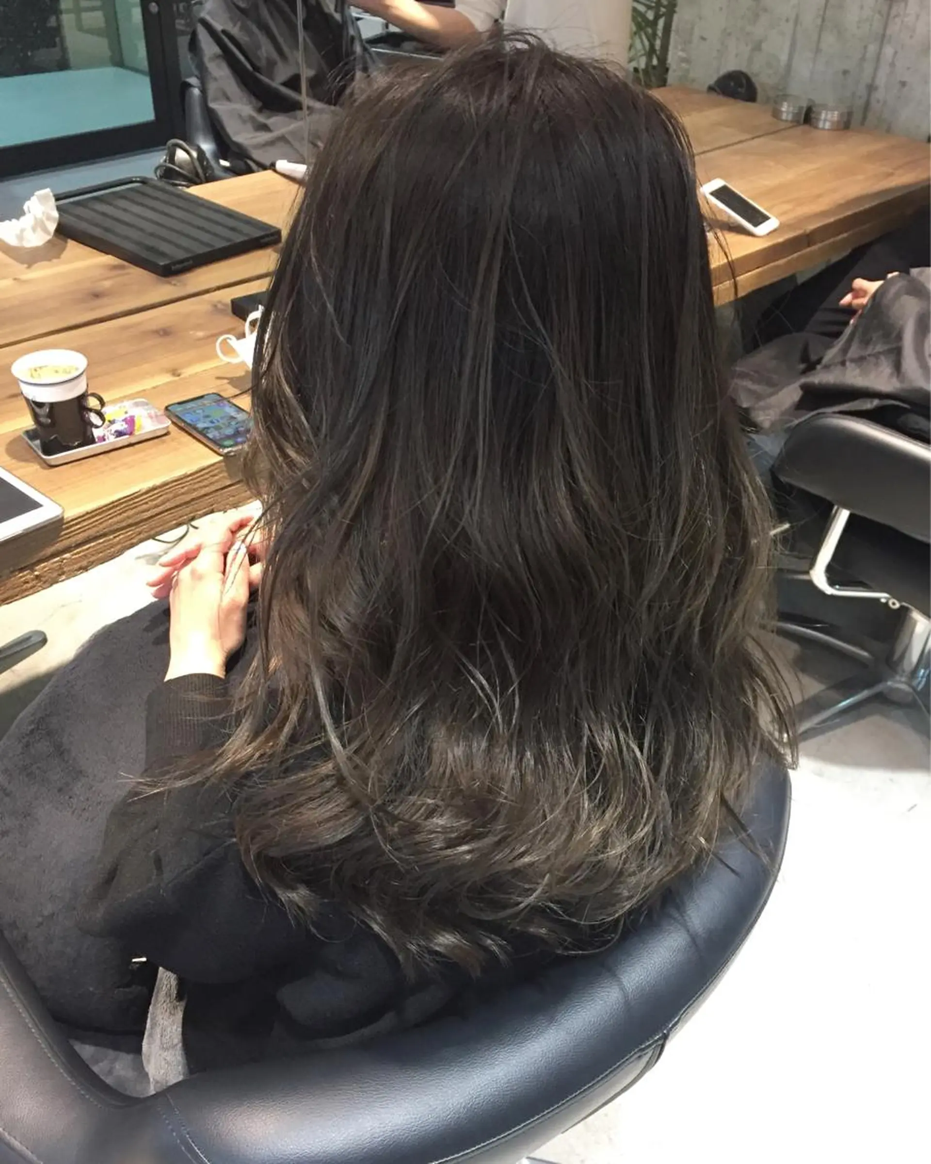 セミロング カラー 🌈ウルトワ水素 髪質改善naru🌈のヘアスタイル