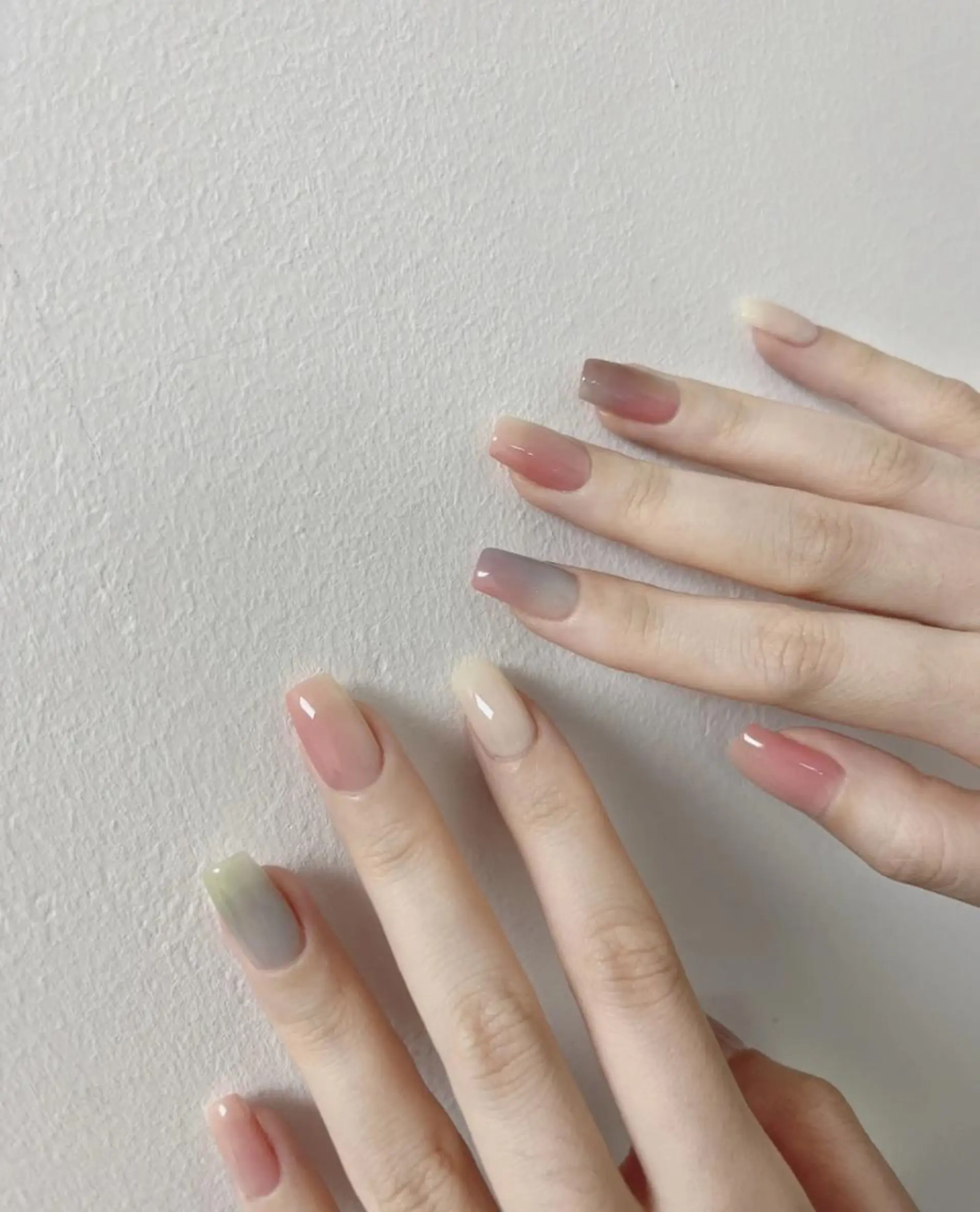 ネイル RAFFINE haru🦋🩵のネイルデザイン