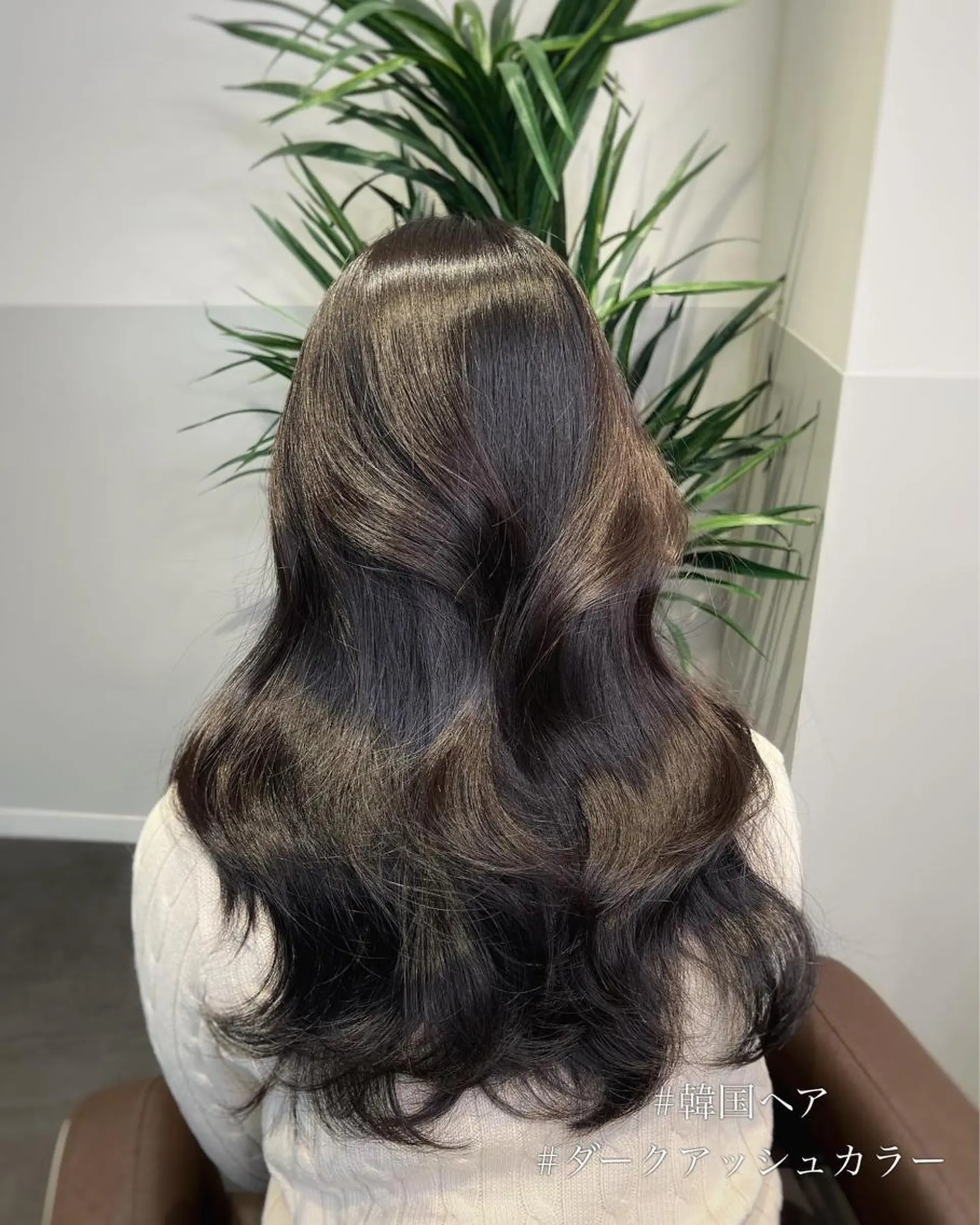 ロング カラー 韓国風カラー くびれヘア 顔周りカット 髪質改善 ヨシンモリ カット ヘアカラー トリートメント TAKUMI 【美髪特化】のヘアスタイル