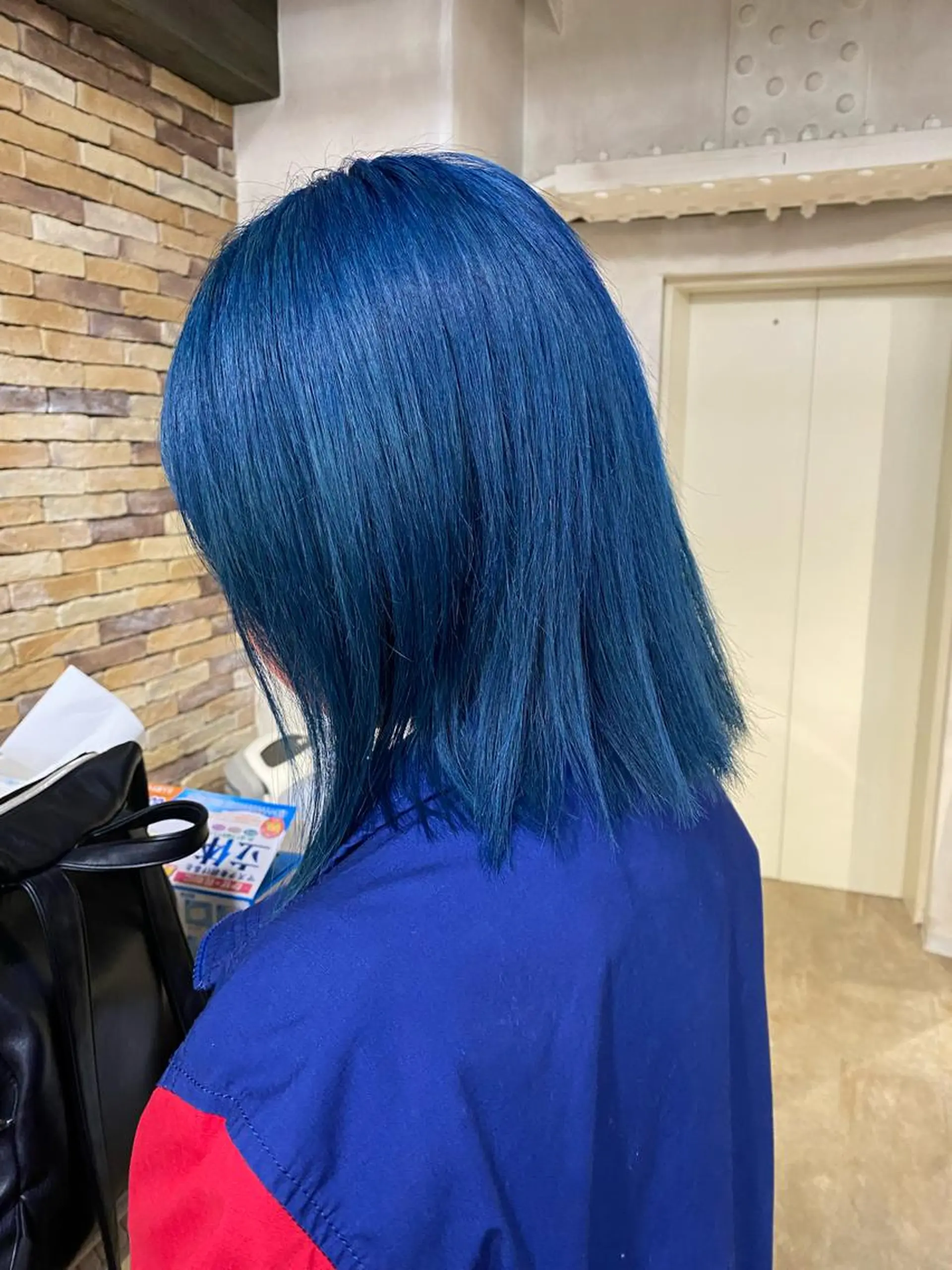 ミディアム カラー ブリーチ ブルーカラー ヘアカラー ミニモお気に入り数 No.1宍戸雄弥のヘアスタイル