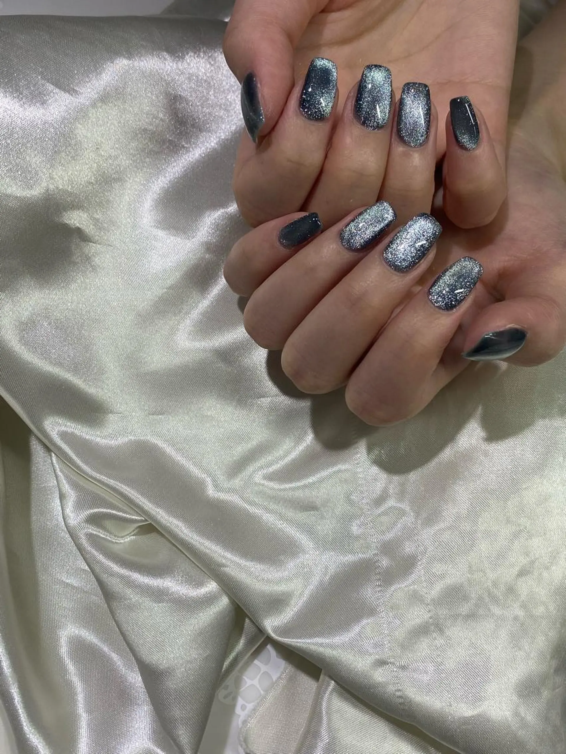 ネイル キラキラネイル マグネットネイル ハンドネイル ハンドケア Charme. NOBUKOのネイルデザイン