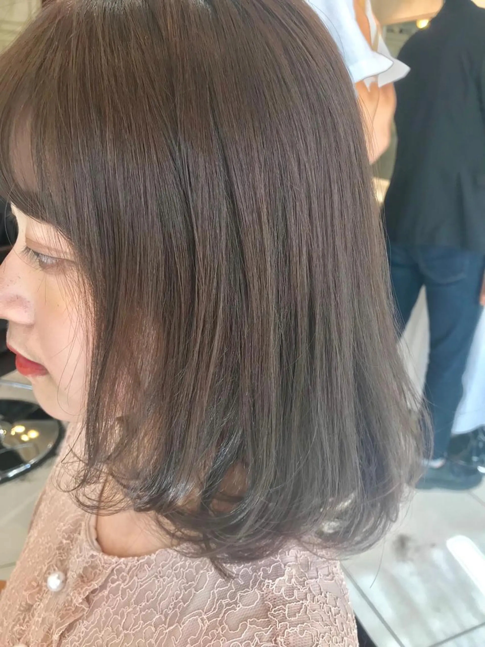 ミディアム カット ヘアカラー トリートメント 山本美月🌈艶カラー 🦄暖色カラー🌈のヘアスタイル