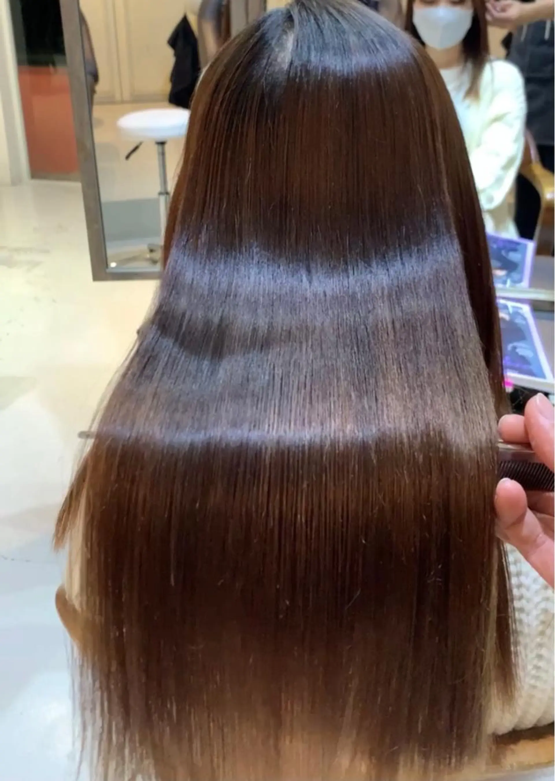 セミロング 縮毛矯正 BUENAVISTA/北谷所属・TAIKI 【髪質改善】🪞のヘアスタイル