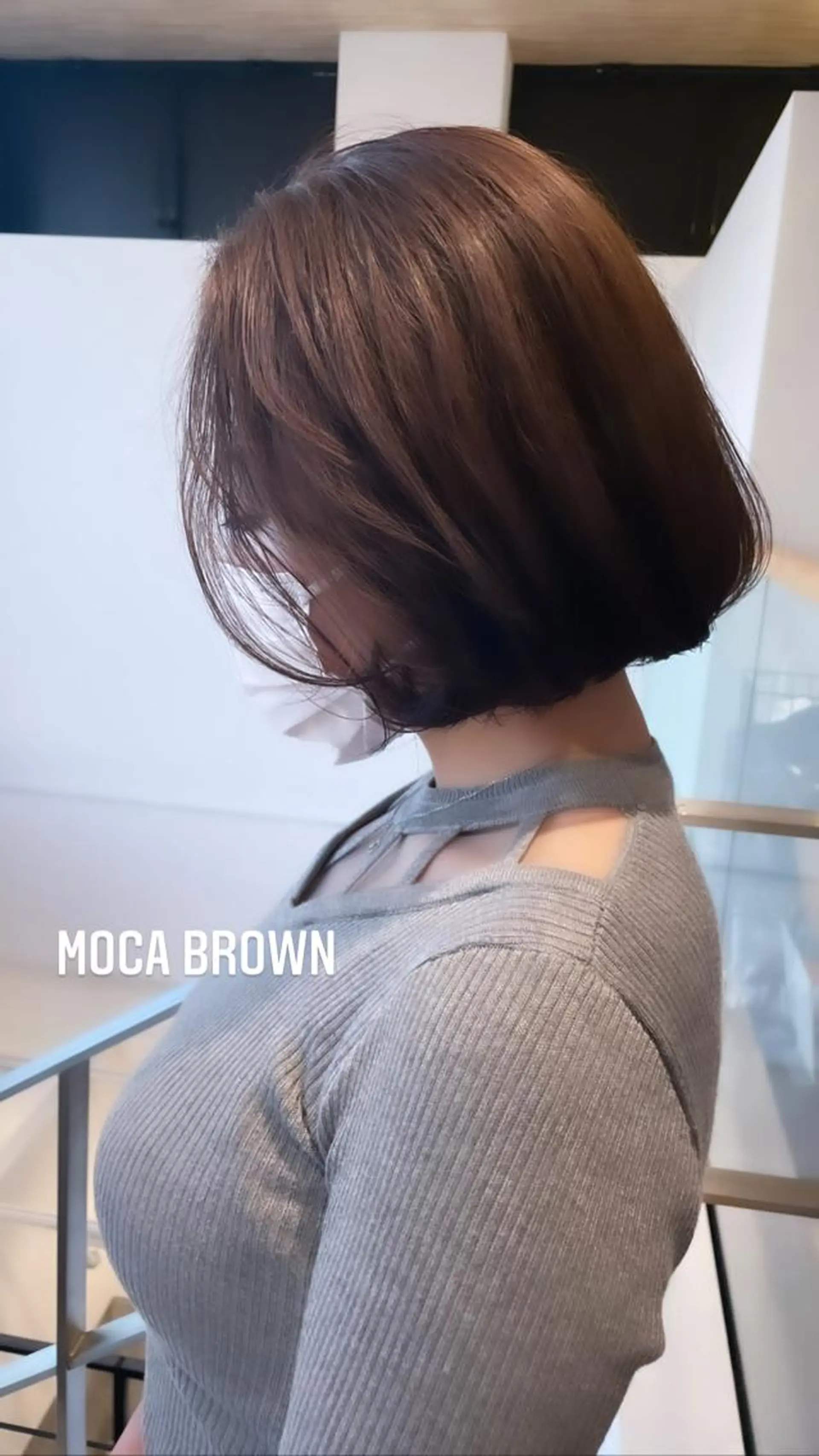 ショート カラー ヘアアレンジ アイブロウ ミニボブ/ブリーチ 🌈MISATOのヘアスタイル