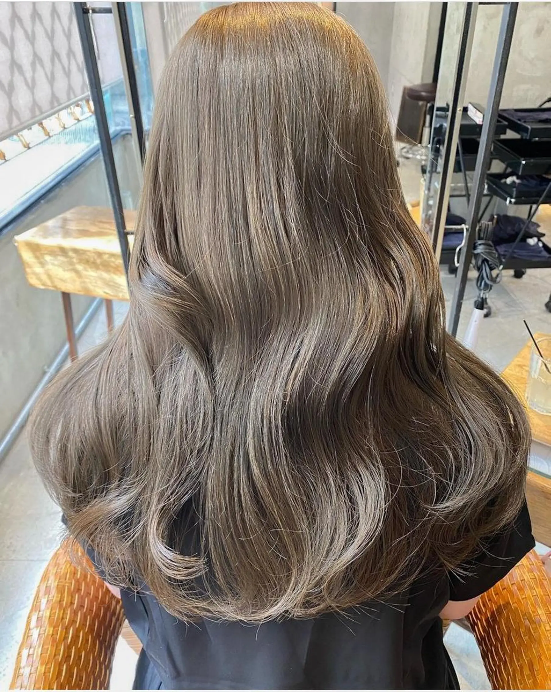 ロング カット ヘアカラー トリートメント 韓国レイヤー/透明感 カラー🦋mioのヘアスタイル