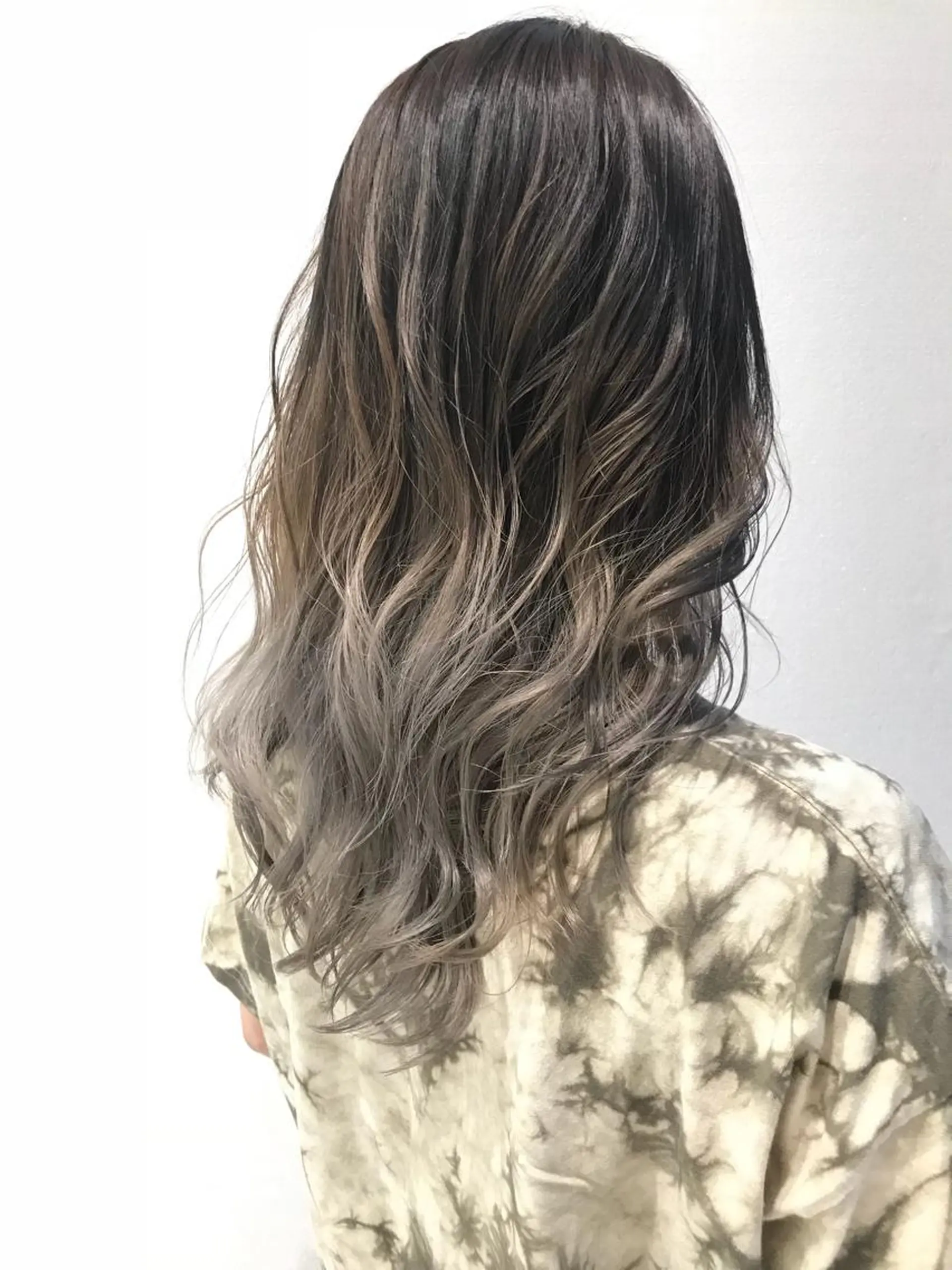 セミロング 河上 雅俊のヘアスタイル