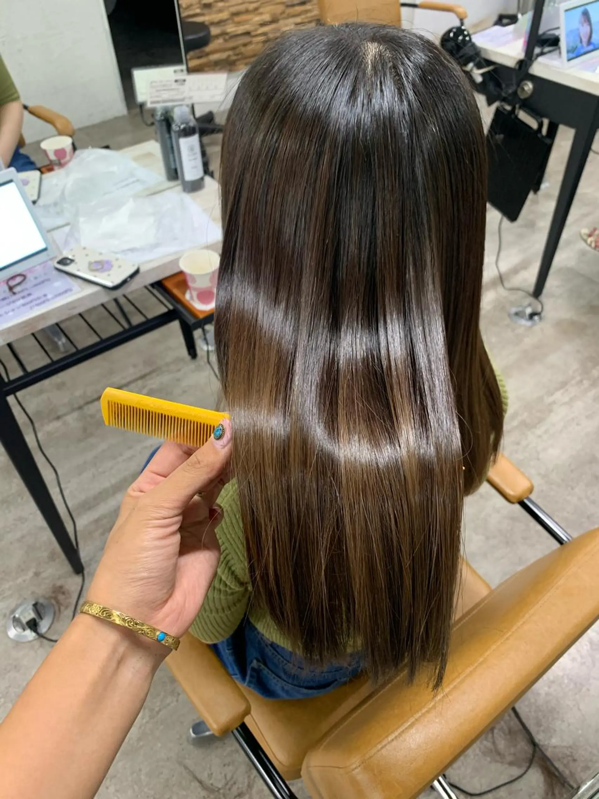 ロング boutique misakiのヘアスタイル