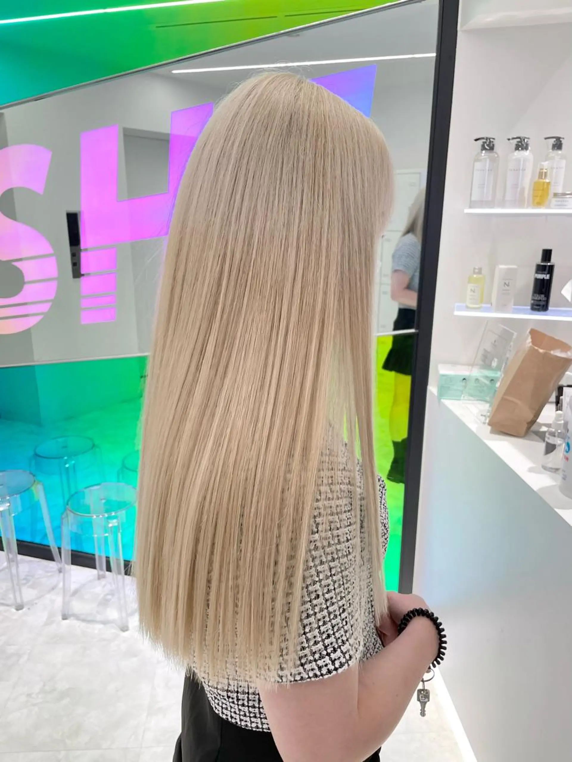 ミディアム カラー ヘアカラー トリートメント 🤍💕ブリーチカラ ーAyaka💕🤍のヘアスタイル