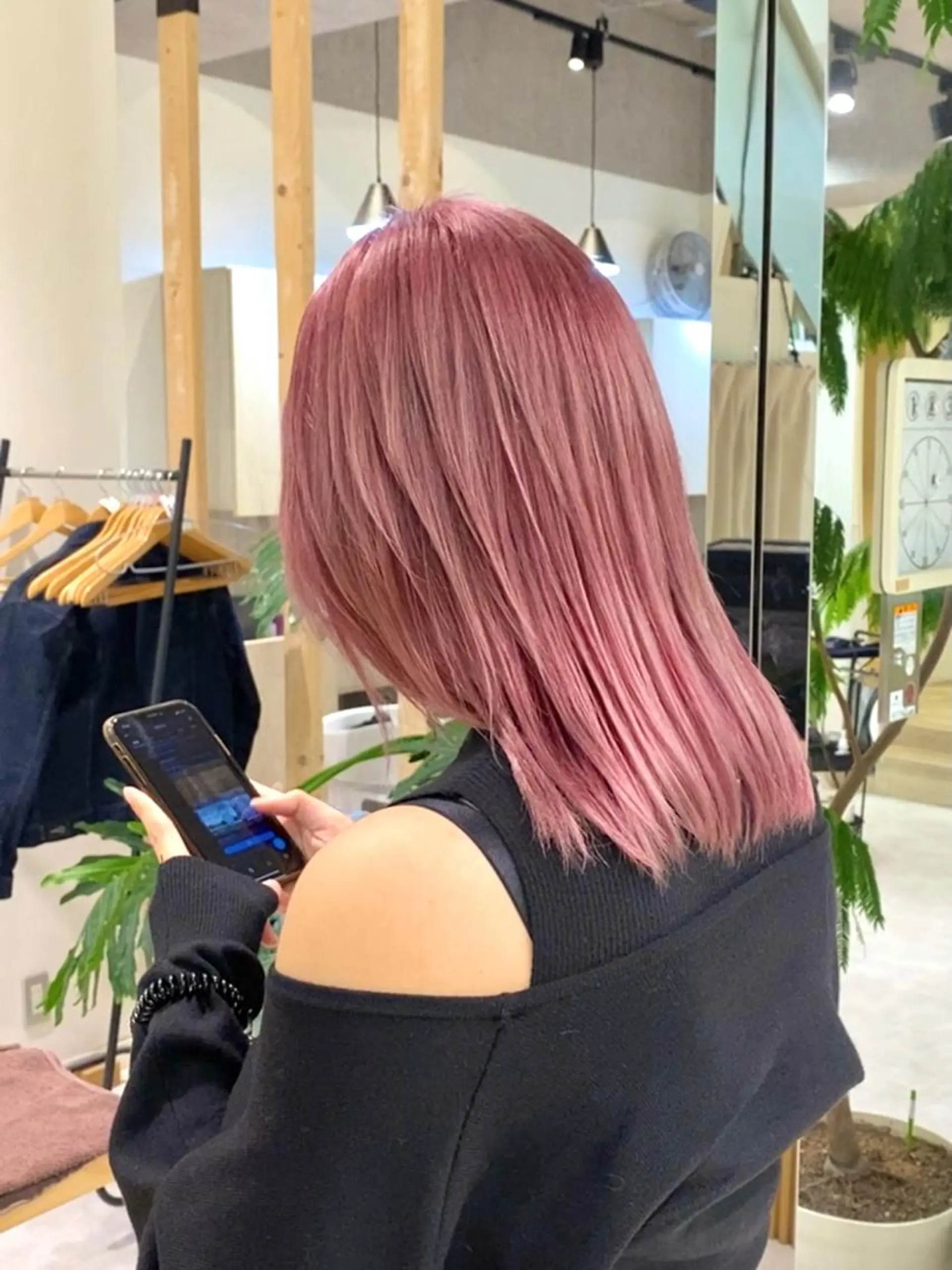 ロング カラー ピンクカラー 町田縮毛矯正/ 髪質改善/美髪特化のヘアスタイル