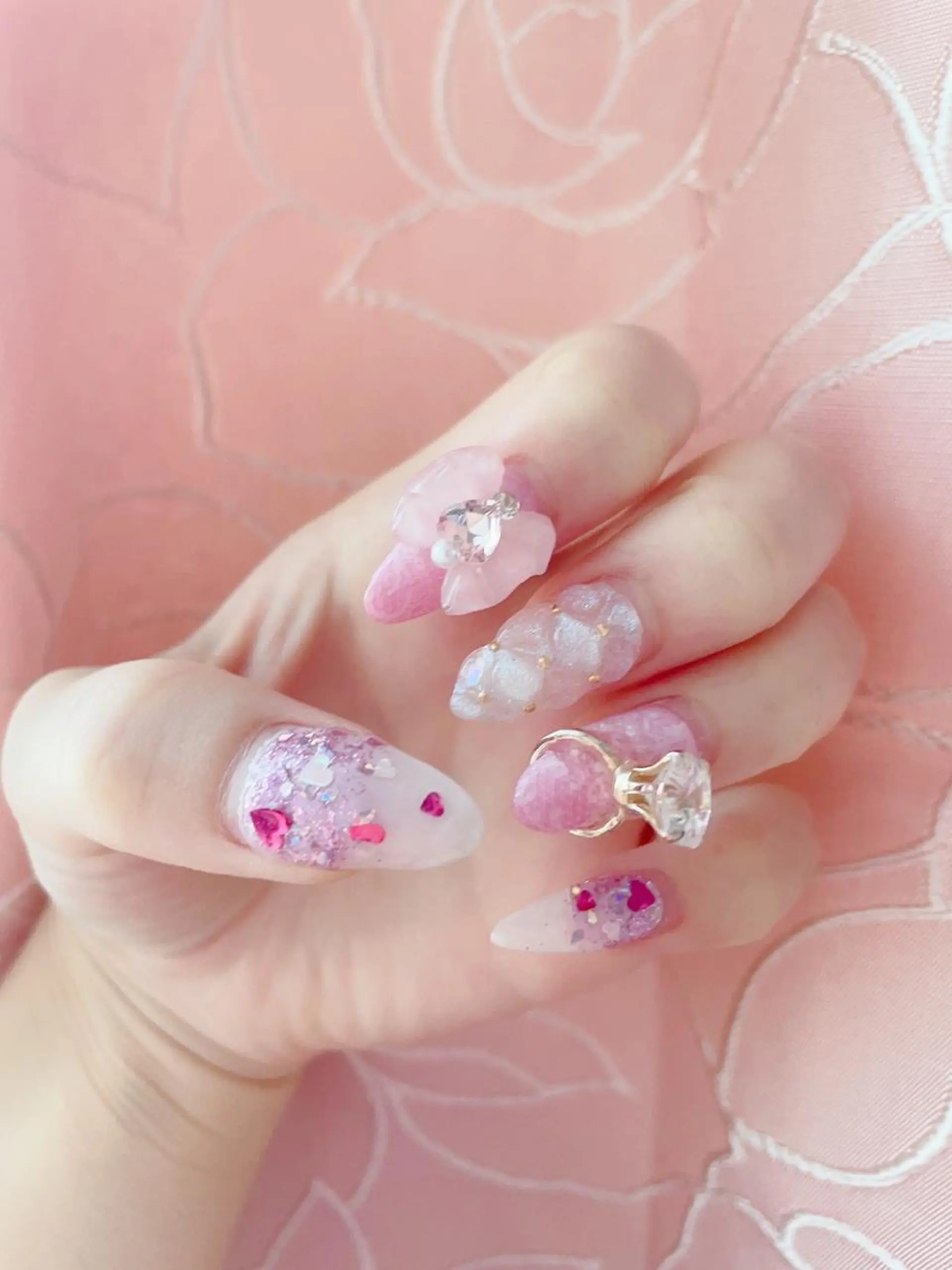 ネイル Nail🦋 💗yuyuのネイルデザイン