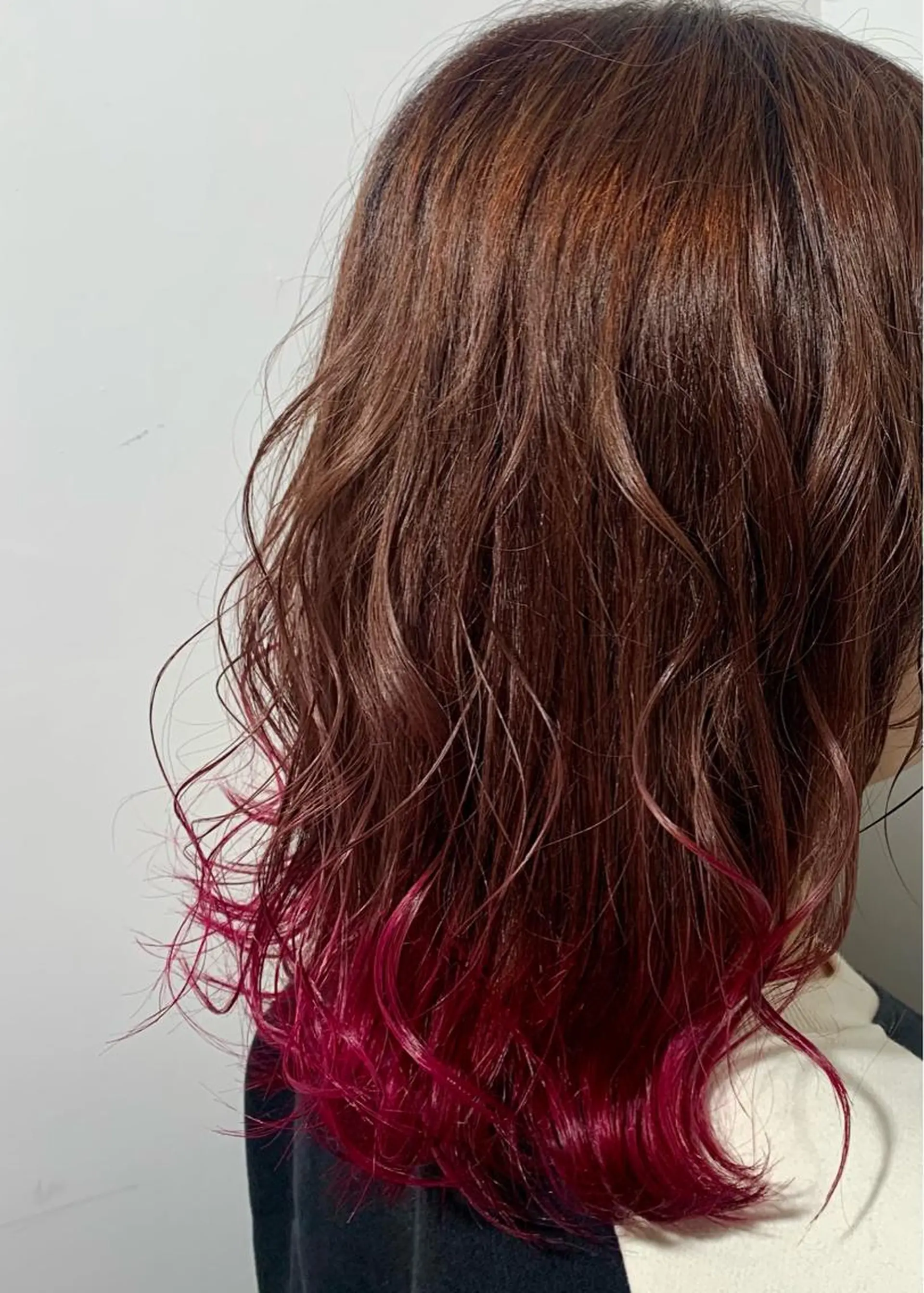 ミディアム もにか🌞原宿/渋谷 🌝ブリーチカラーのヘアスタイル