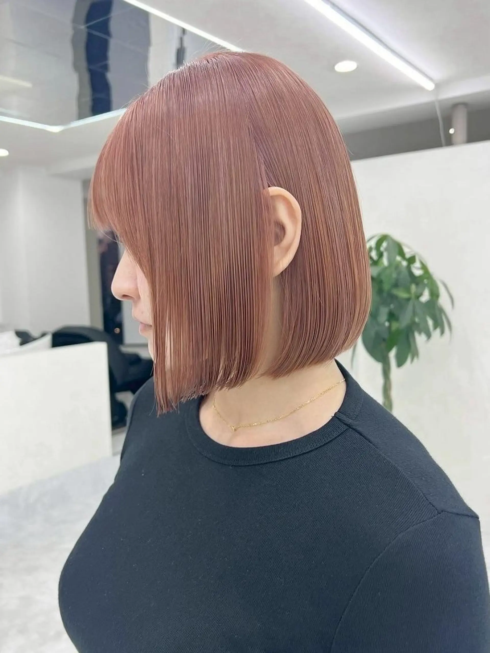 ショート カット ヘアカラー 江坂最安値*ブリーチ 田中のヘアスタイル