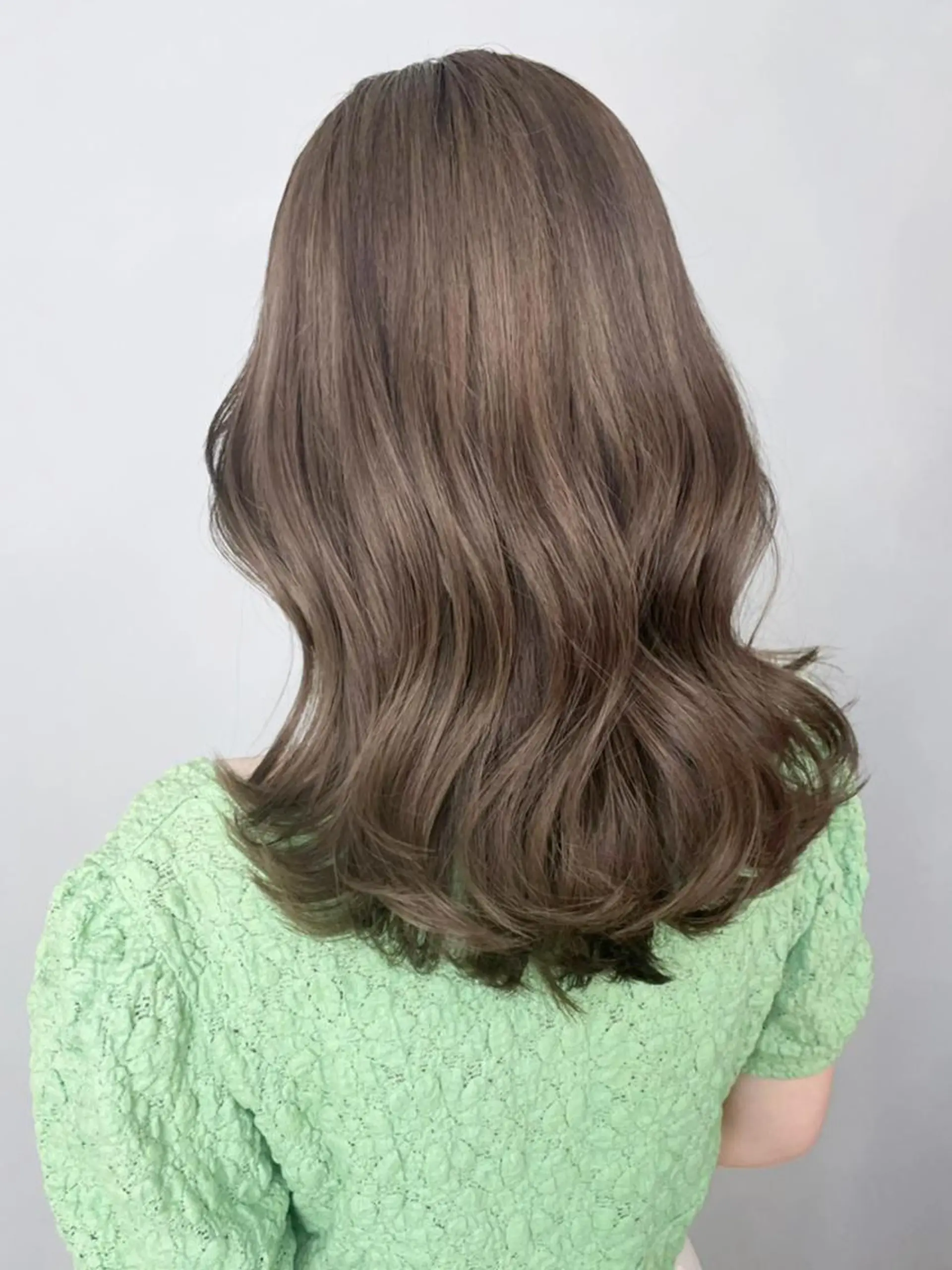 ミディアム カラー パーマ ヘアアレンジ ベージュカラー ITbyALBUM 中野店のヘアスタイル