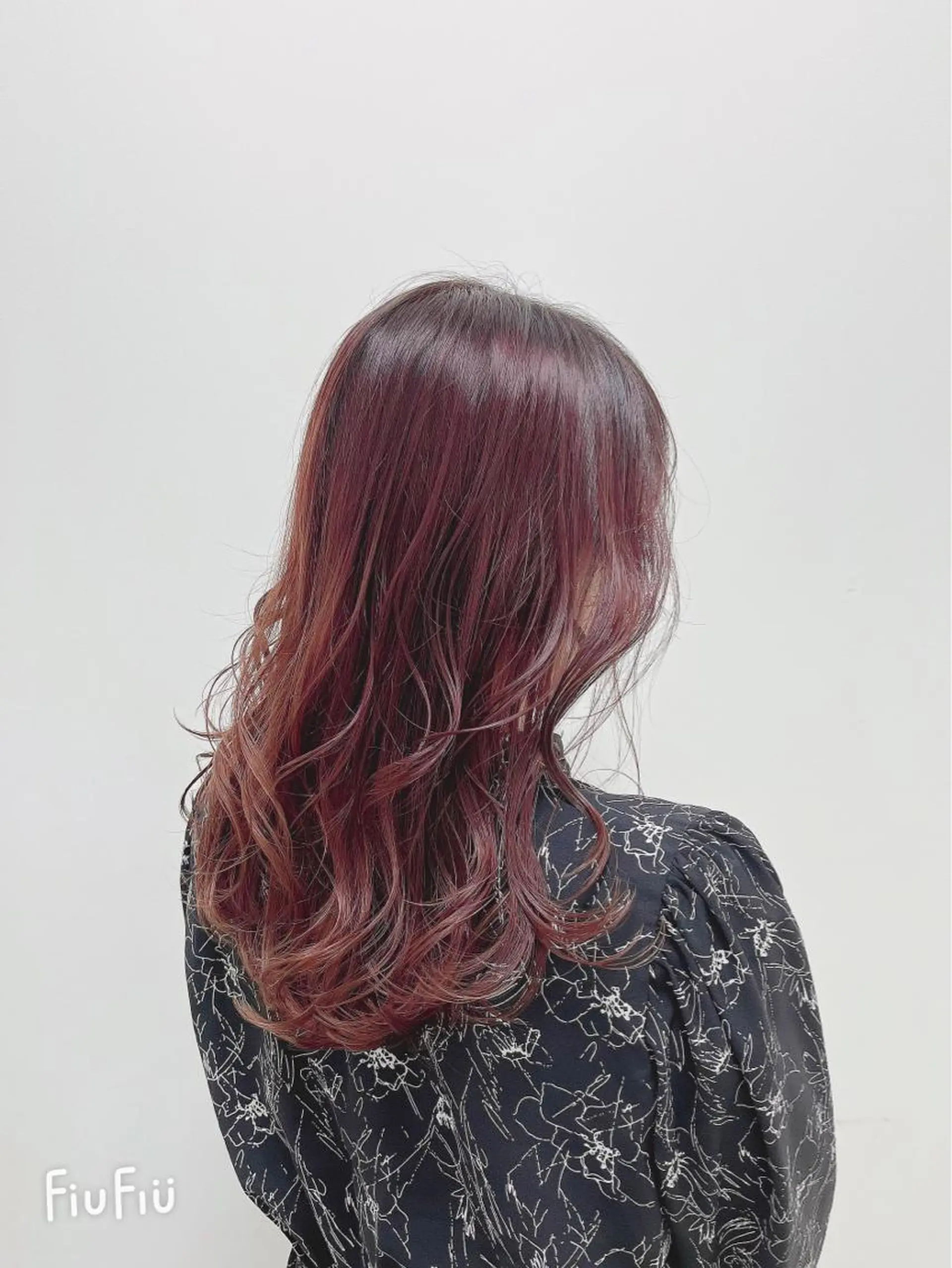 セミロング カラー 新宿/小顔レイヤー/ 顔まわり/西慶太朗のヘアスタイル