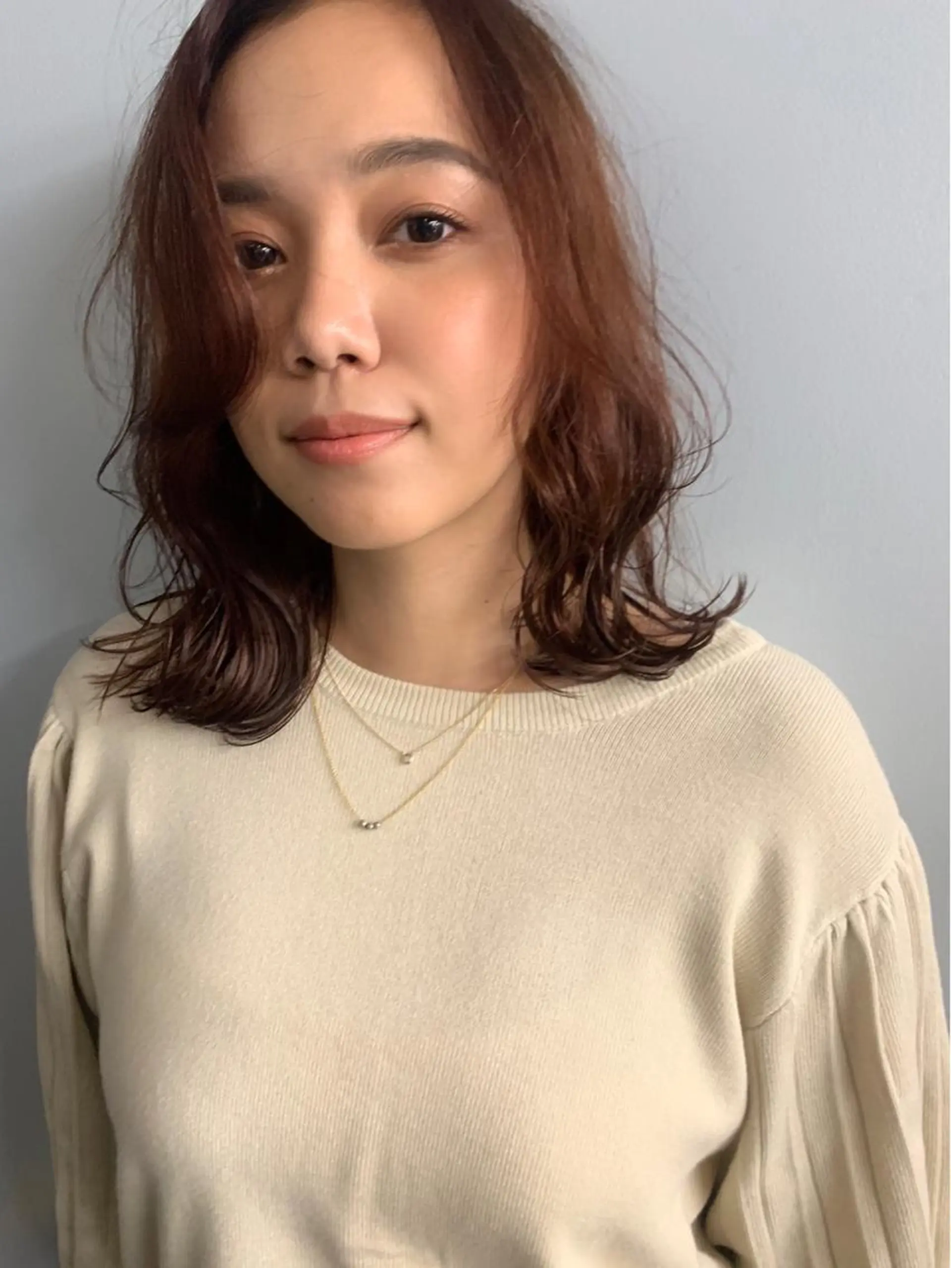 ミディアム カラー leben serikaのヘアスタイル